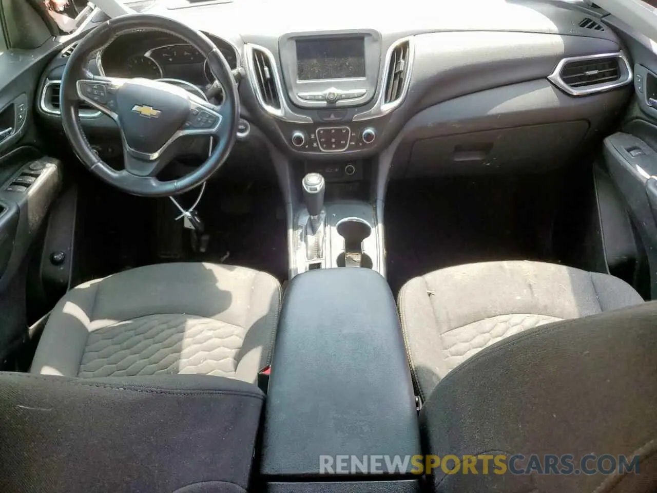 8 Photograph of a damaged car 3GNAXKEV9LL151837 CHEVROLET EQUINOX 2020