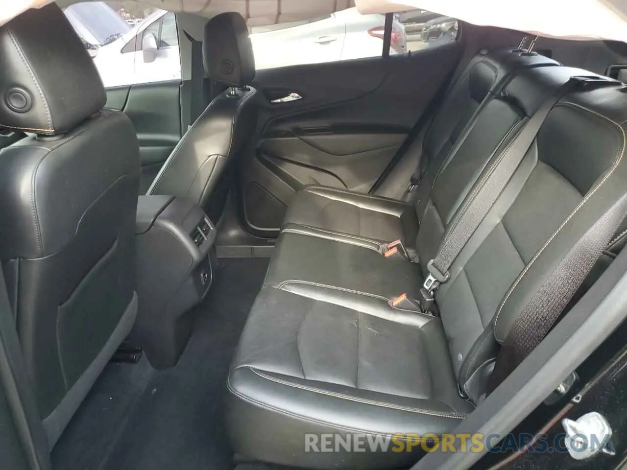 11 Photograph of a damaged car 3GNAXKEV9LL314261 CHEVROLET EQUINOX 2020