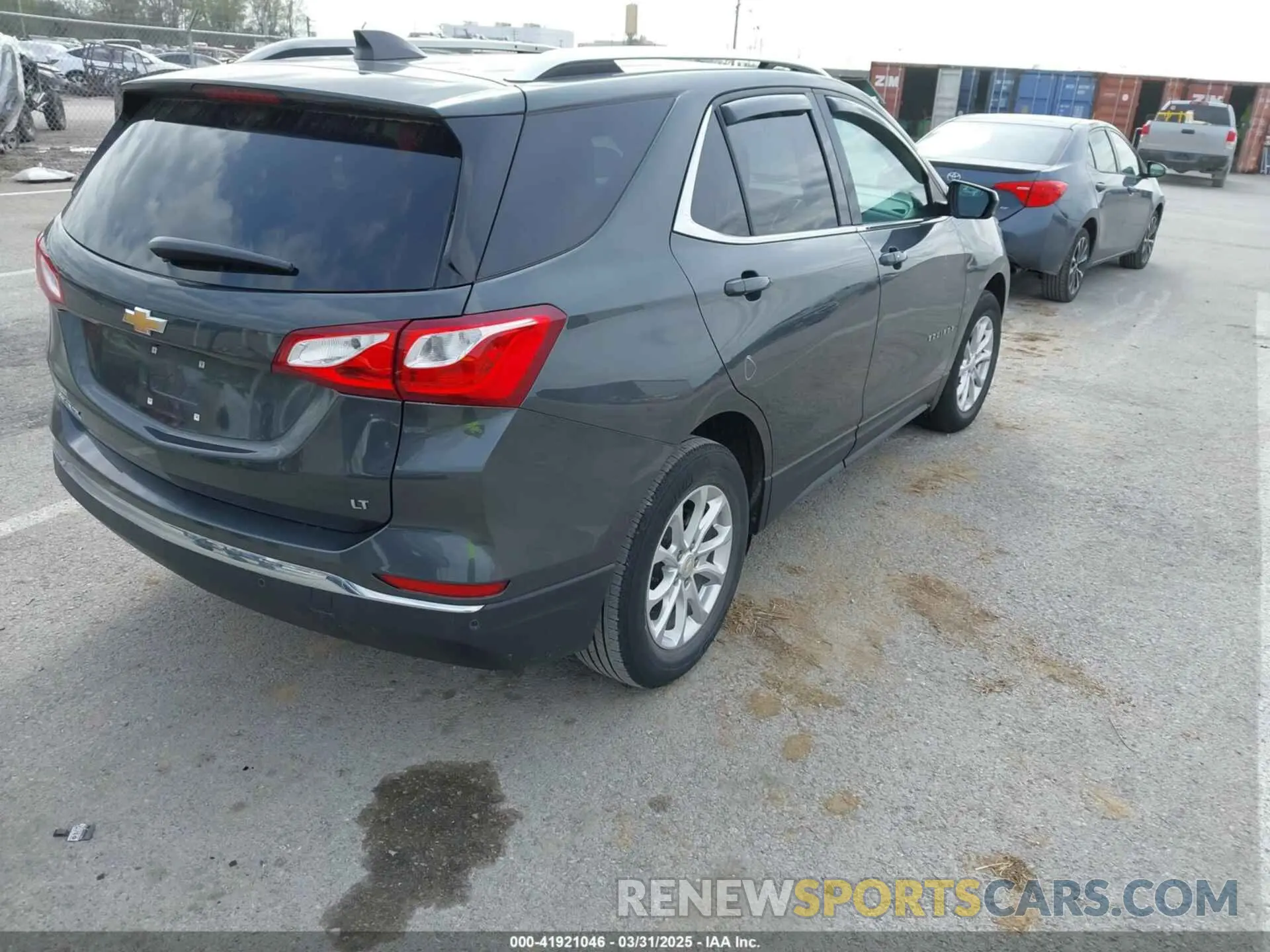 4 Photograph of a damaged car 3GNAXKEV9LL343923 CHEVROLET EQUINOX 2020