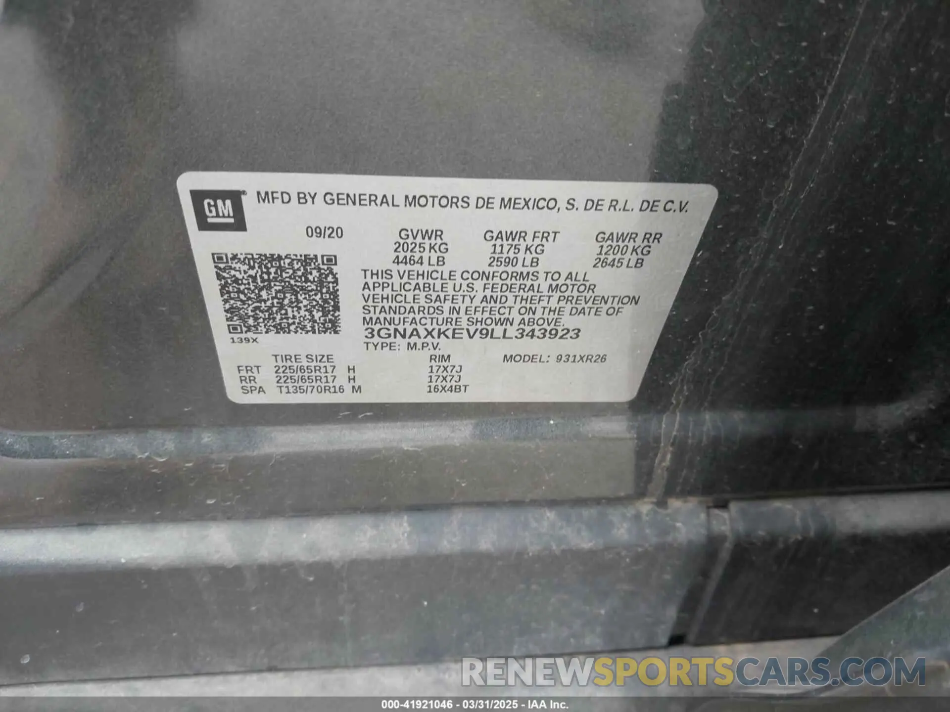 9 Photograph of a damaged car 3GNAXKEV9LL343923 CHEVROLET EQUINOX 2020