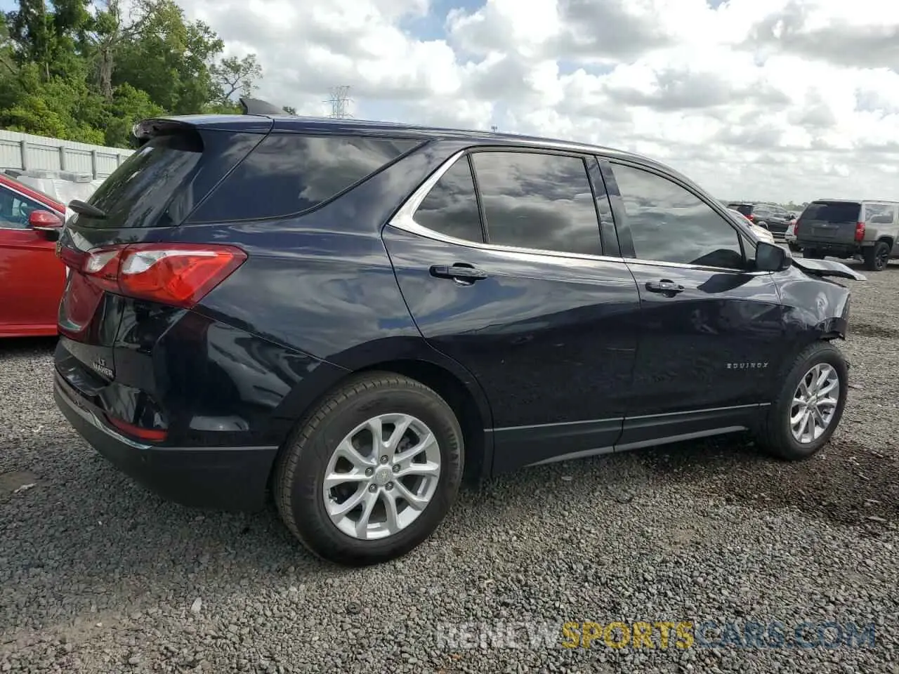 3 Photograph of a damaged car 3GNAXKEV9LS509282 CHEVROLET EQUINOX 2020