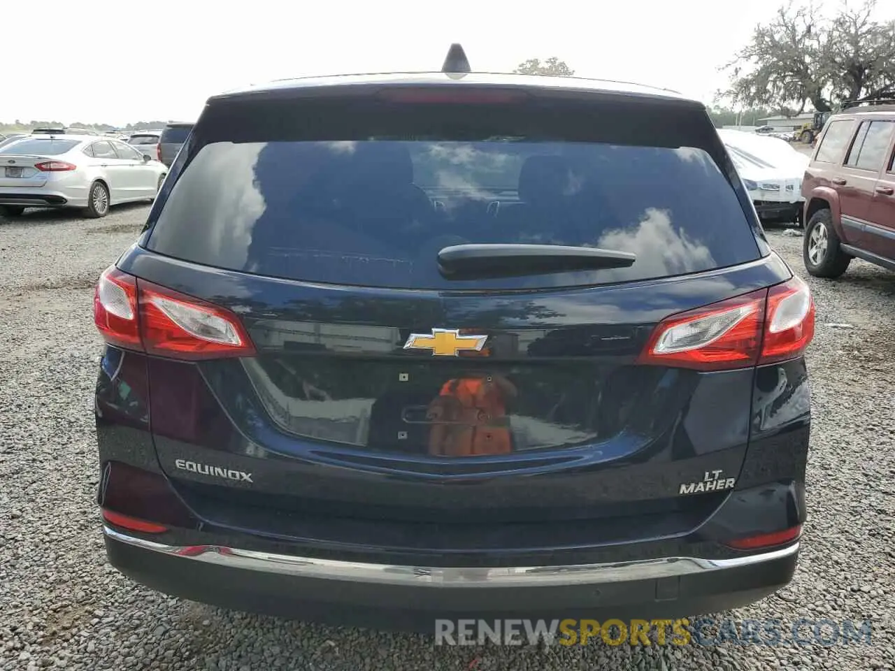 6 Photograph of a damaged car 3GNAXKEV9LS509282 CHEVROLET EQUINOX 2020