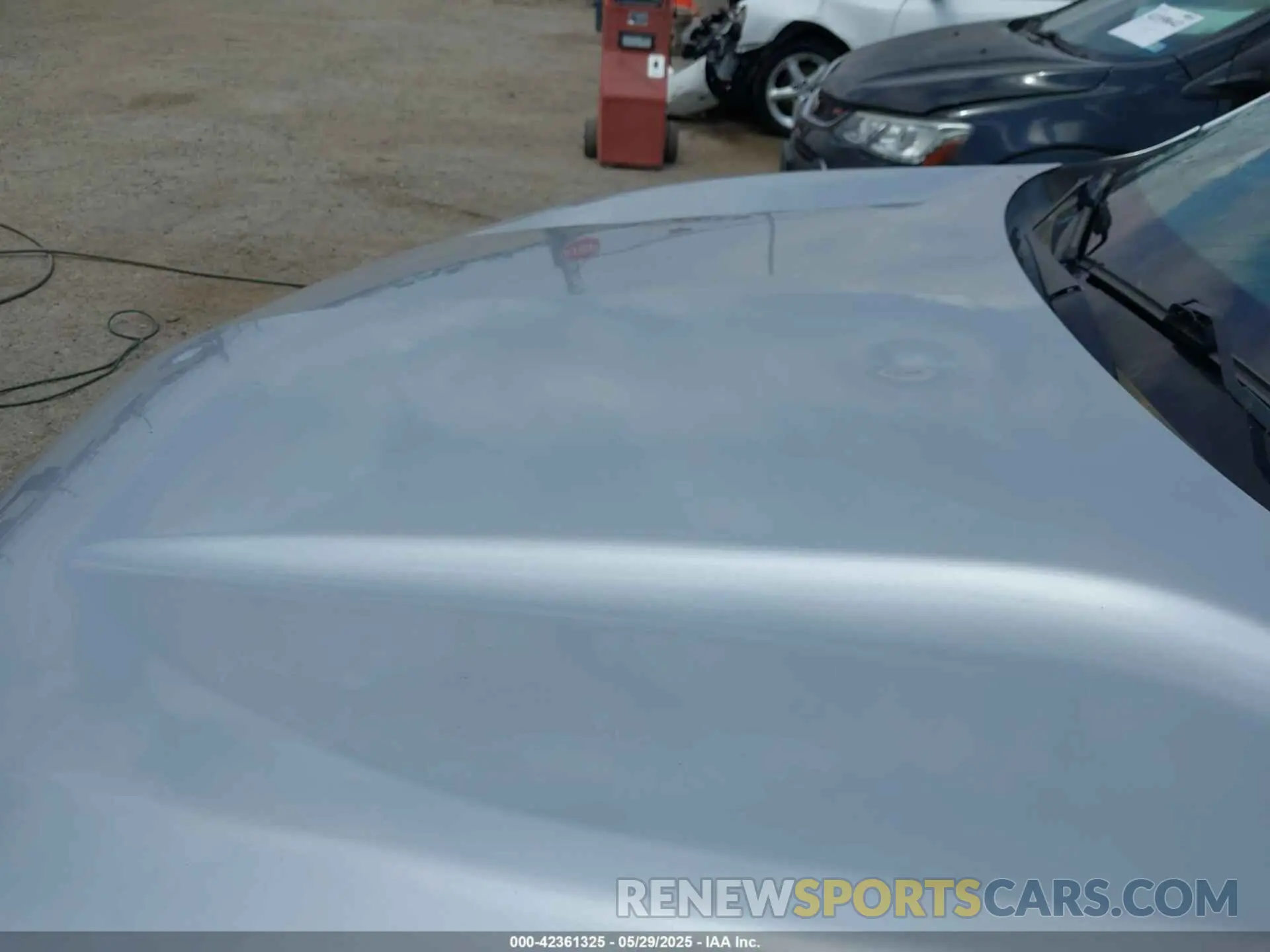 13 Photograph of a damaged car 3GNAXKEV9LS585469 CHEVROLET EQUINOX 2020