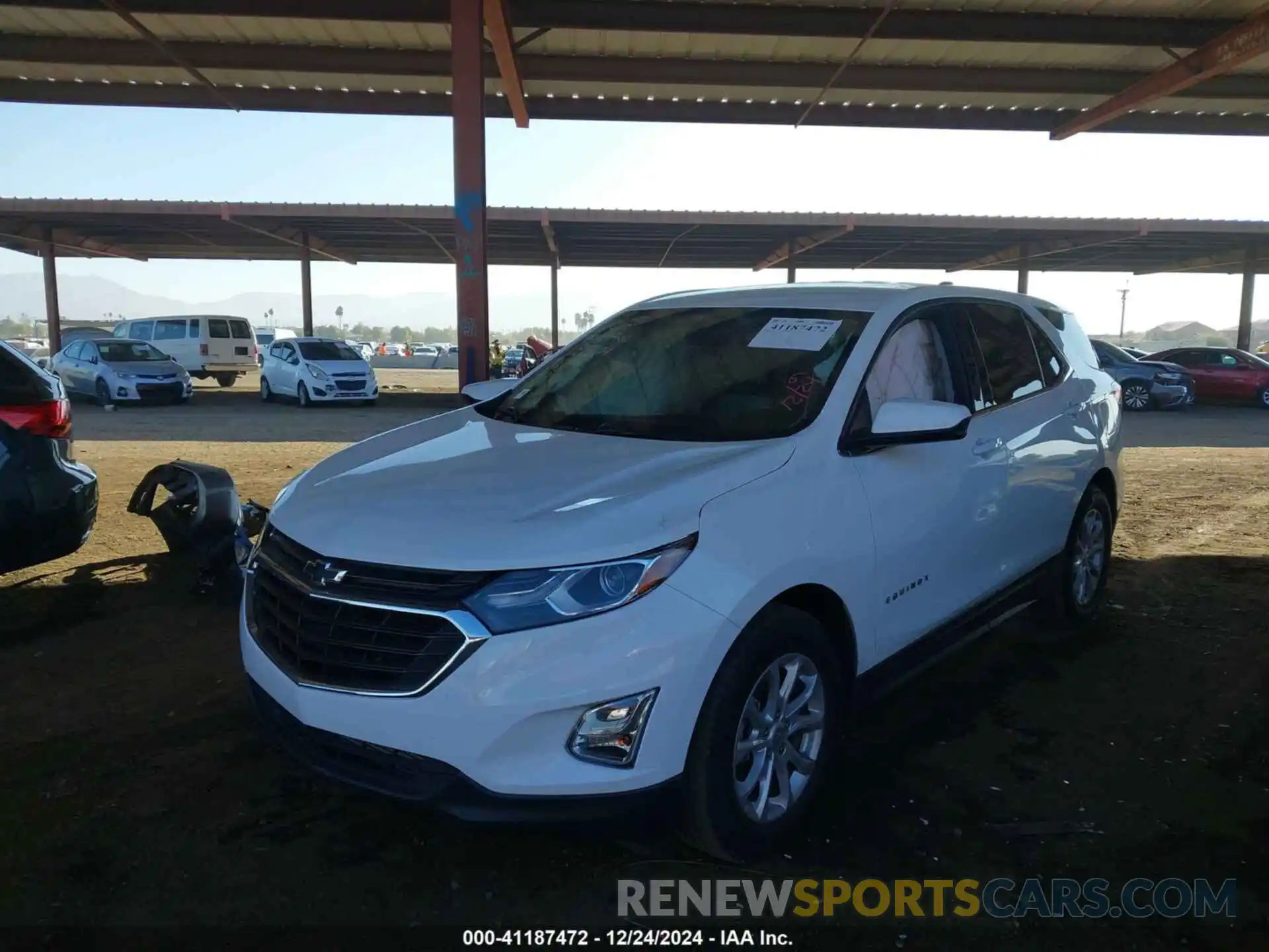 2 Photograph of a damaged car 3GNAXKEV9LS620480 CHEVROLET EQUINOX 2020