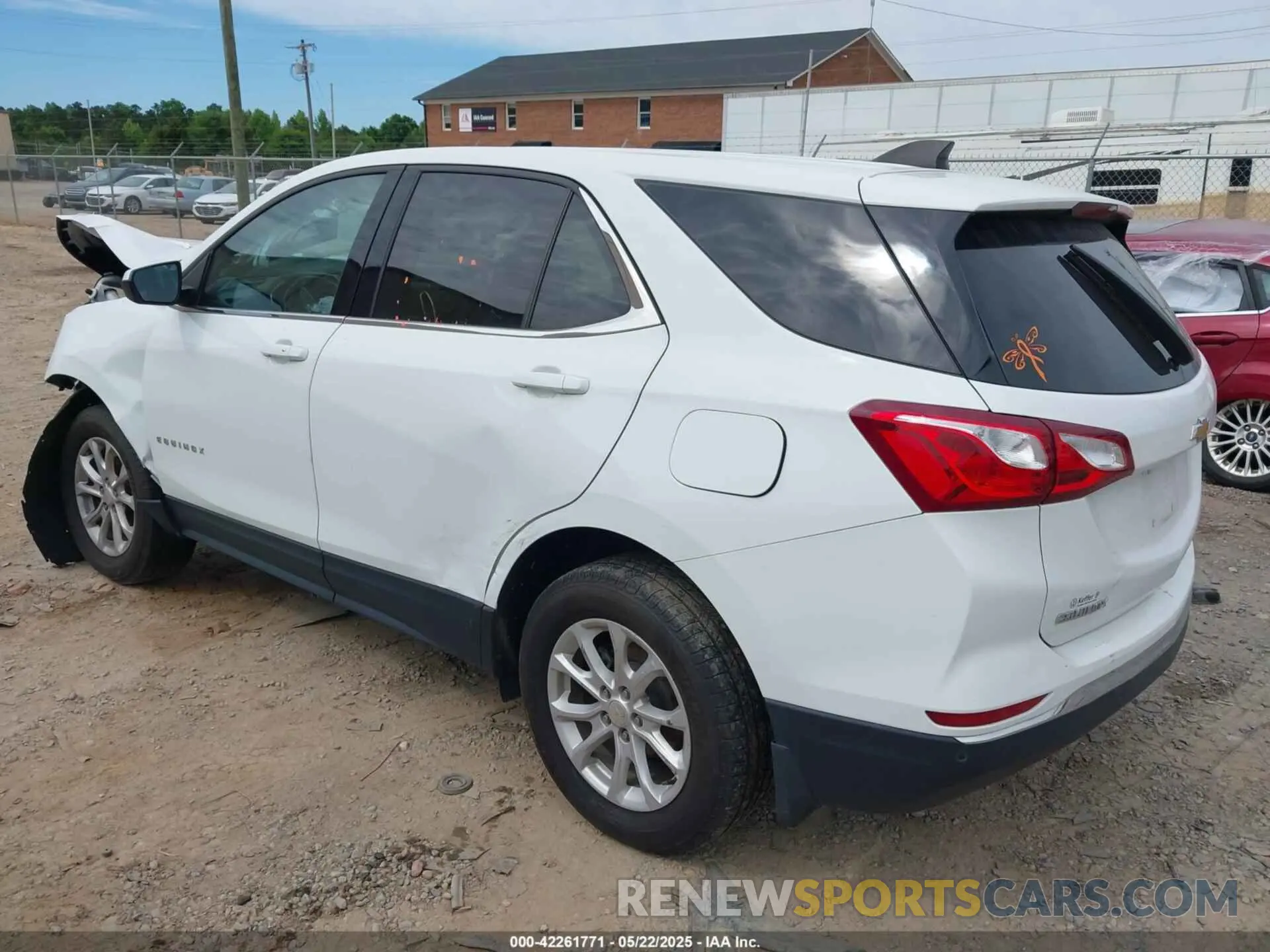 3 Photograph of a damaged car 3GNAXKEV9LS662597 CHEVROLET EQUINOX 2020