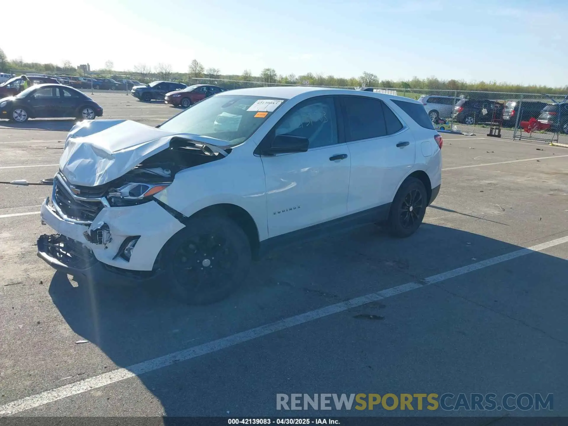 2 Photograph of a damaged car 3GNAXKEV9LS701575 CHEVROLET EQUINOX 2020