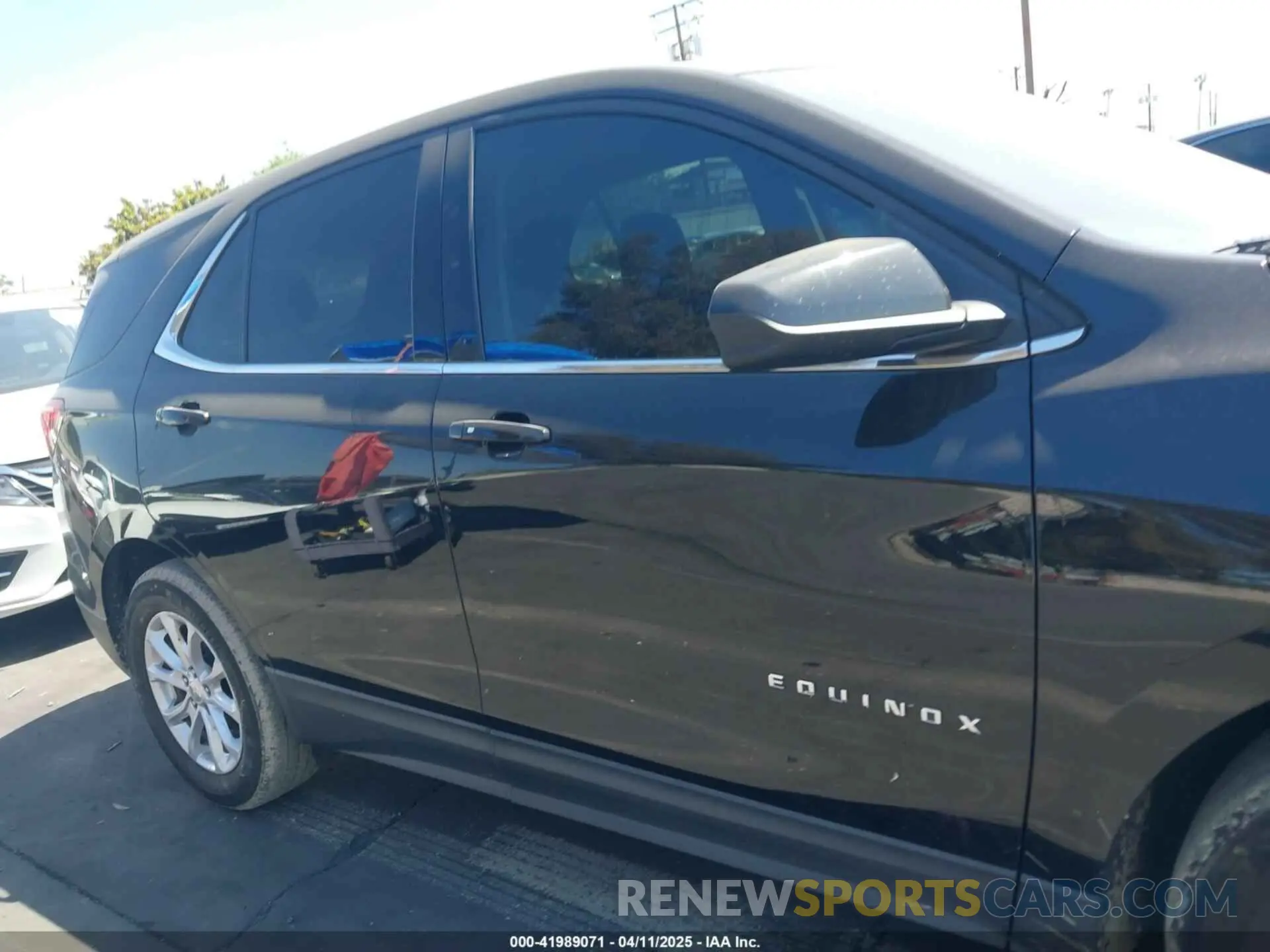 13 Photograph of a damaged car 3GNAXKEVXLL255480 CHEVROLET EQUINOX 2020