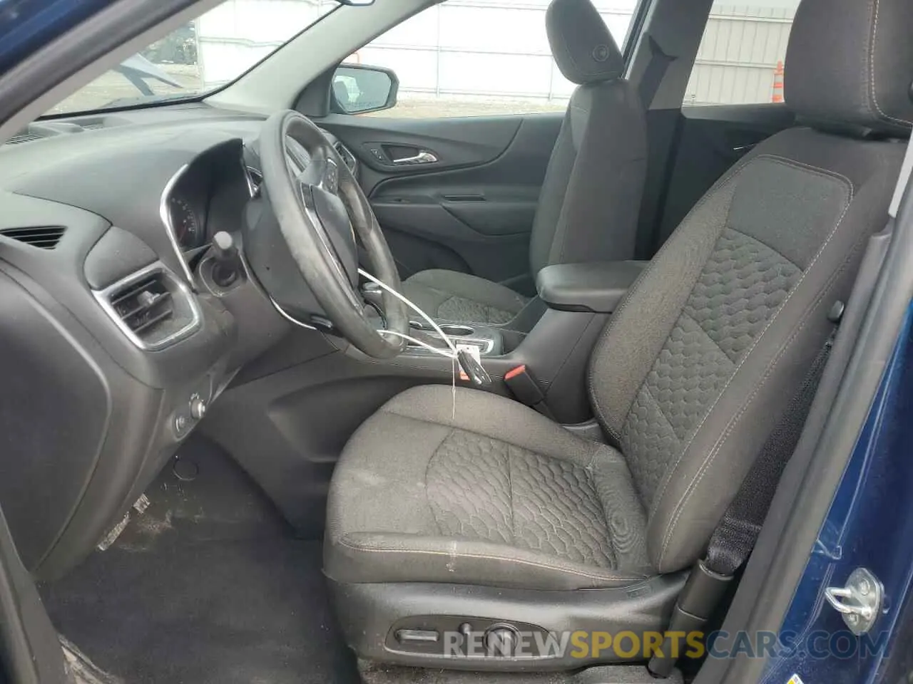 7 Photograph of a damaged car 3GNAXKEVXLL332591 CHEVROLET EQUINOX 2020