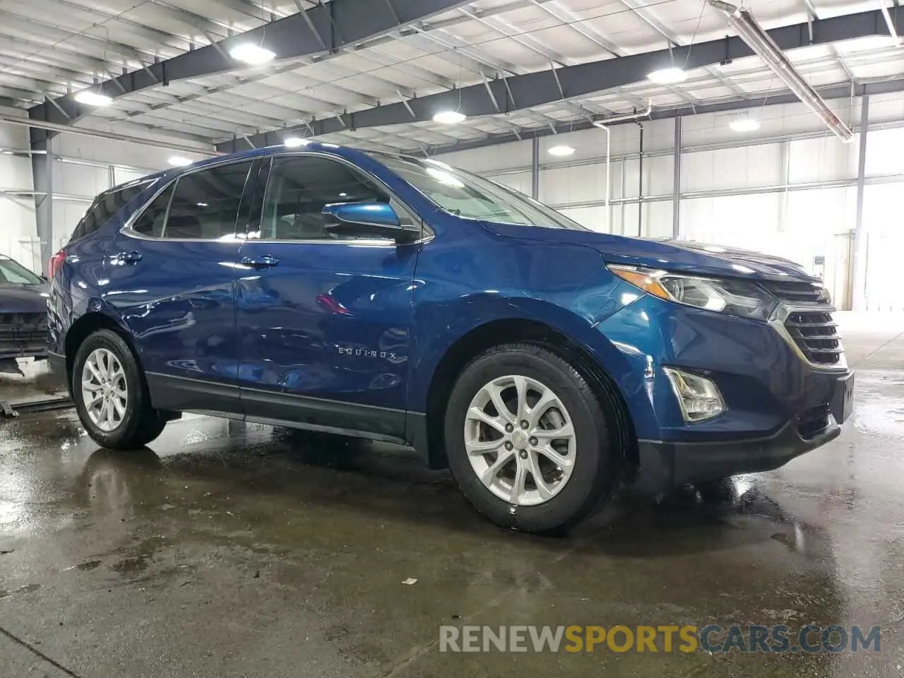 4 Photograph of a damaged car 3GNAXKEVXLL333787 CHEVROLET EQUINOX 2020