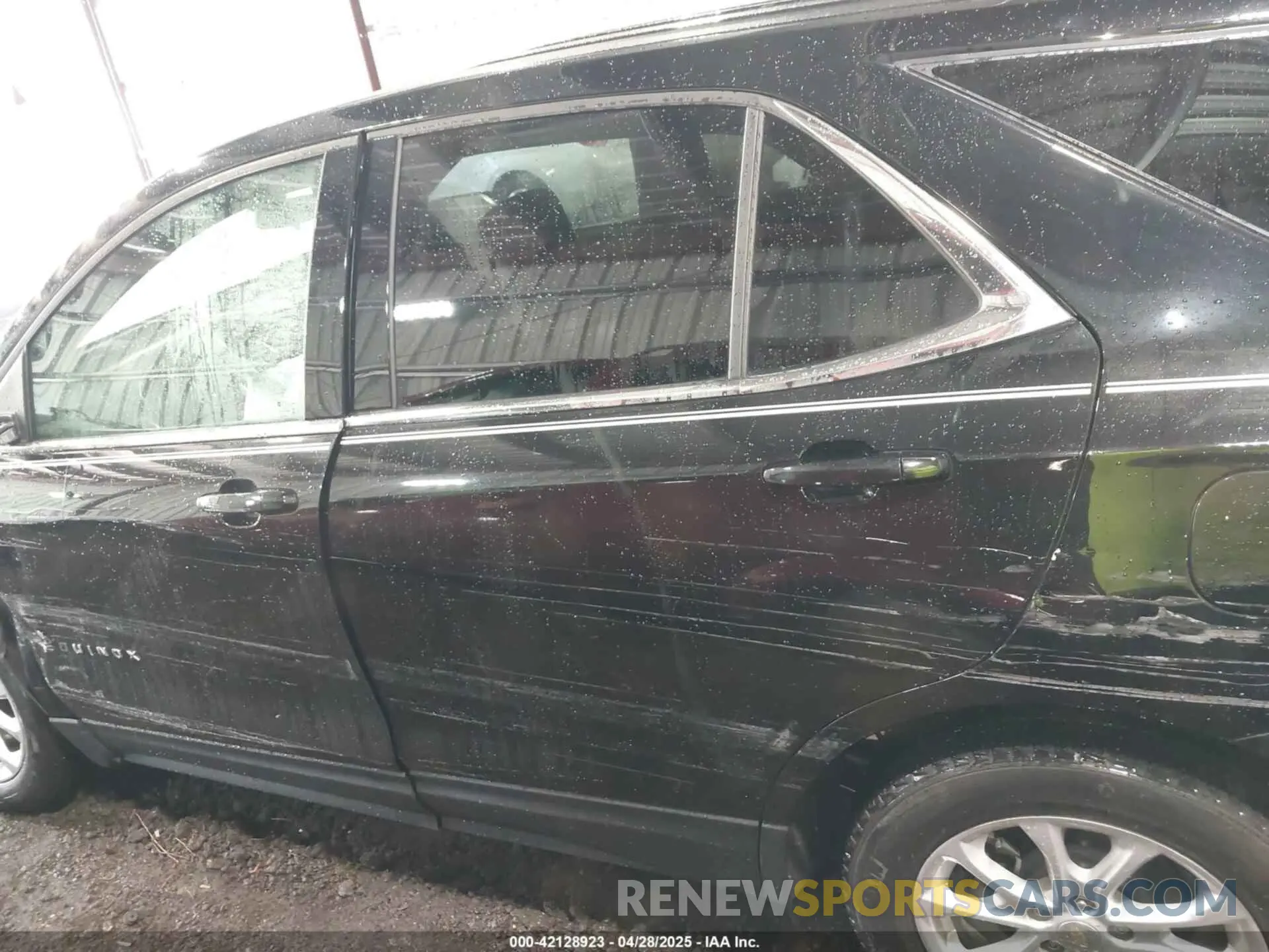 13 Photograph of a damaged car 3GNAXKEVXLL334731 CHEVROLET EQUINOX 2020
