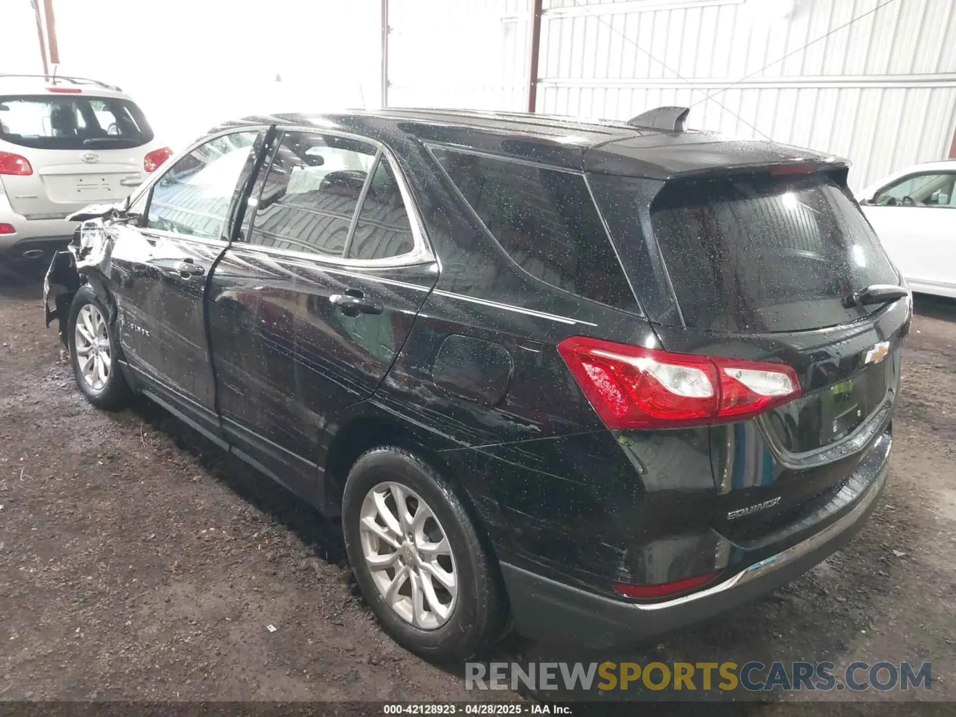 3 Photograph of a damaged car 3GNAXKEVXLL334731 CHEVROLET EQUINOX 2020