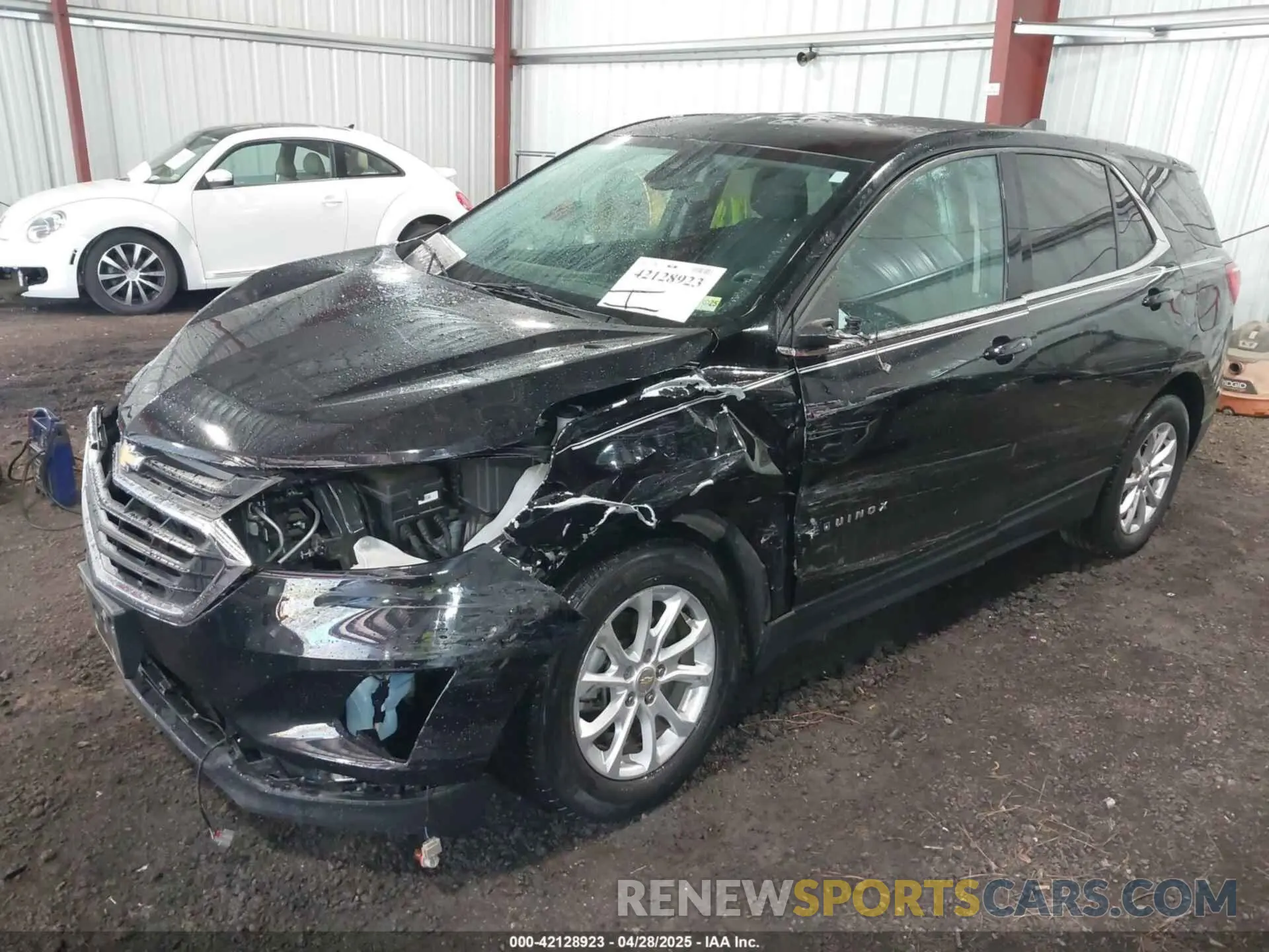 6 Photograph of a damaged car 3GNAXKEVXLL334731 CHEVROLET EQUINOX 2020