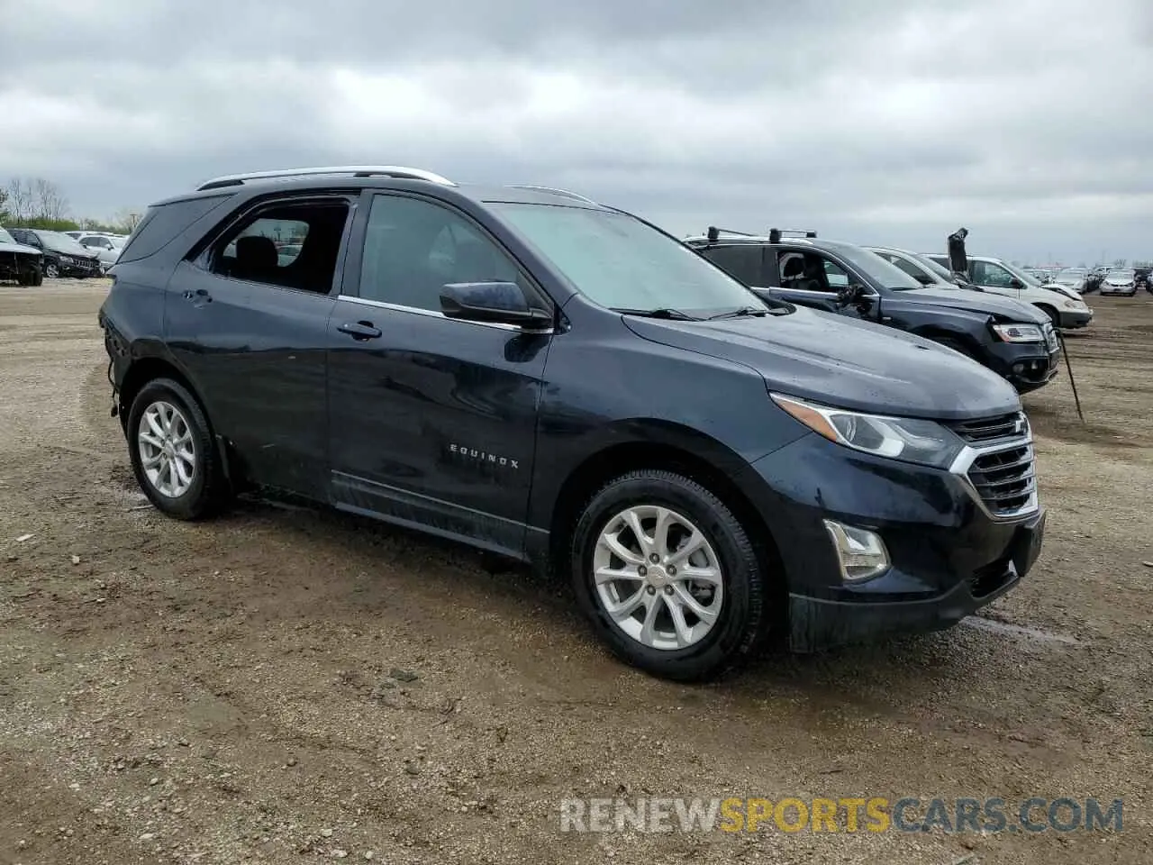 4 Photograph of a damaged car 3GNAXKEVXLS506861 CHEVROLET EQUINOX 2020