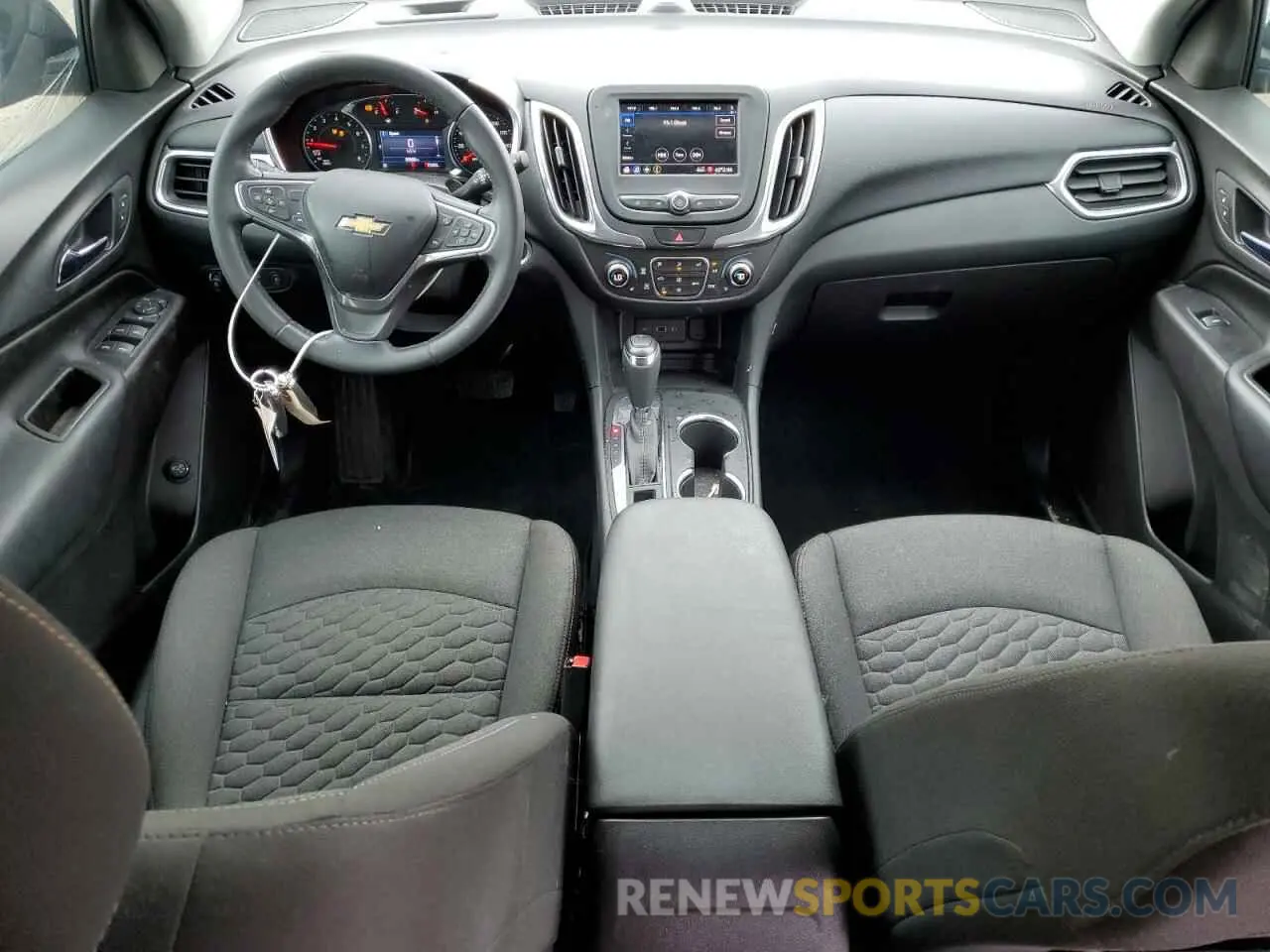 8 Photograph of a damaged car 3GNAXKEVXLS506861 CHEVROLET EQUINOX 2020