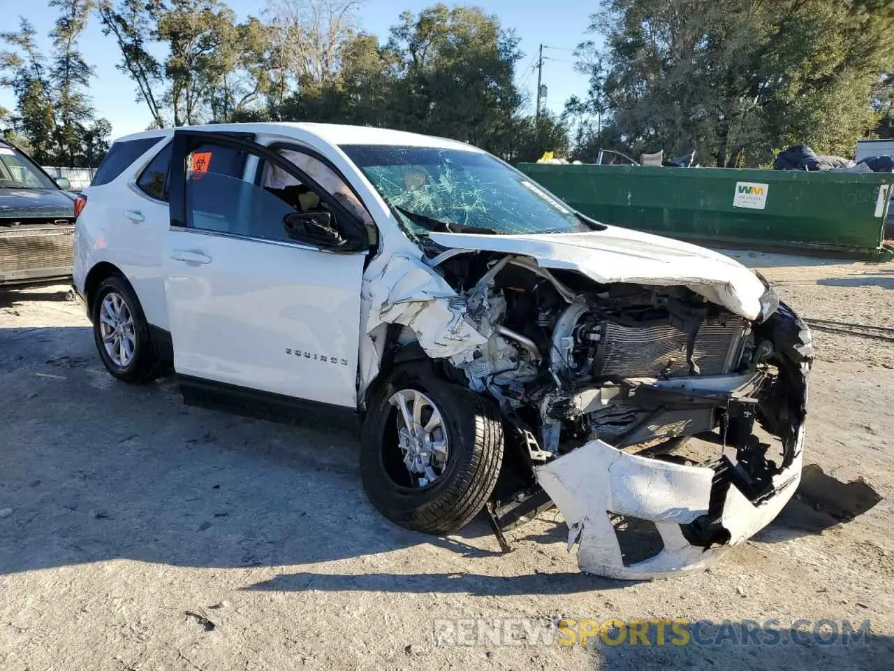 4 Photograph of a damaged car 3GNAXKEVXLS533526 CHEVROLET EQUINOX 2020