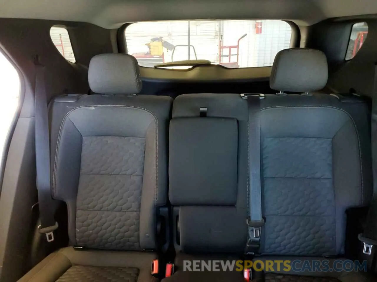 10 Photograph of a damaged car 3GNAXKEVXLS535020 CHEVROLET EQUINOX 2020