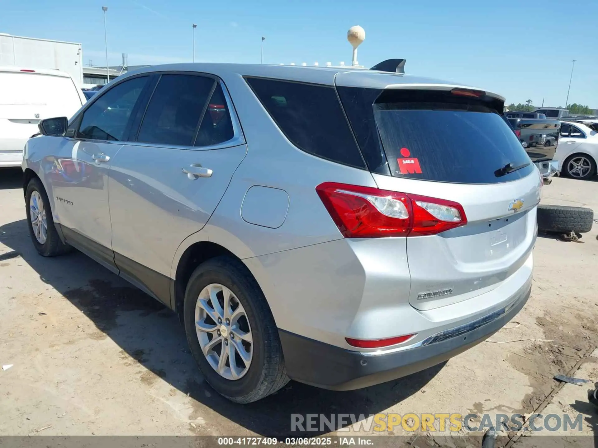 3 Photograph of a damaged car 3GNAXKEVXLS576599 CHEVROLET EQUINOX 2020