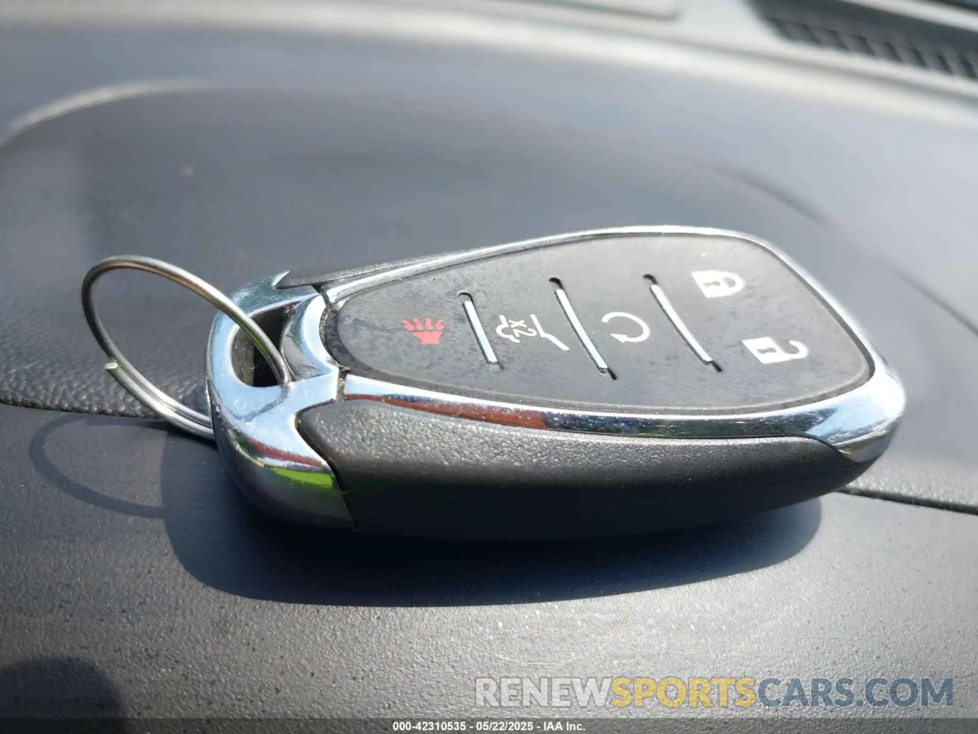 11 Photograph of a damaged car 3GNAXLEX0LL261165 CHEVROLET EQUINOX 2020