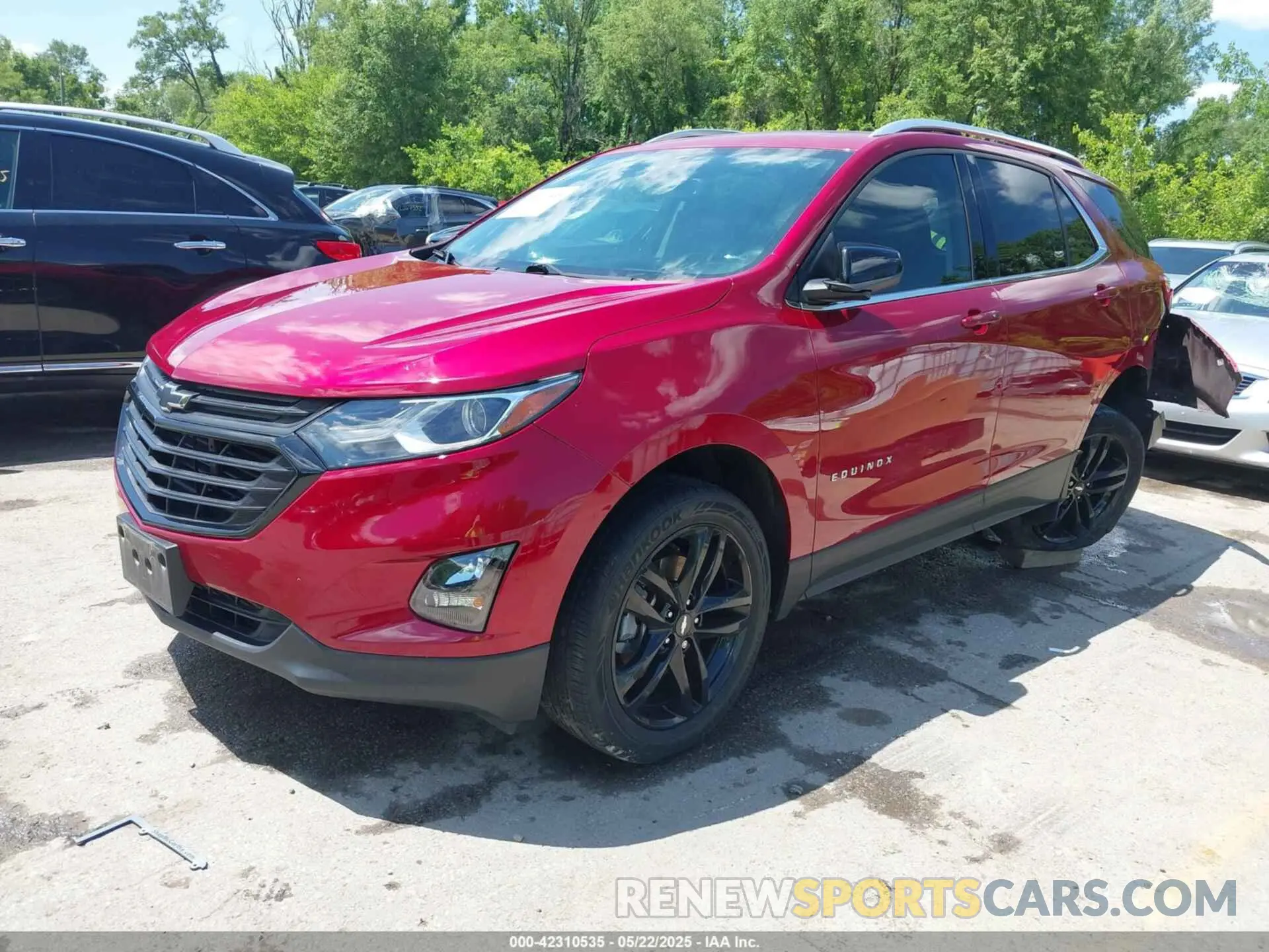 2 Photograph of a damaged car 3GNAXLEX0LL261165 CHEVROLET EQUINOX 2020