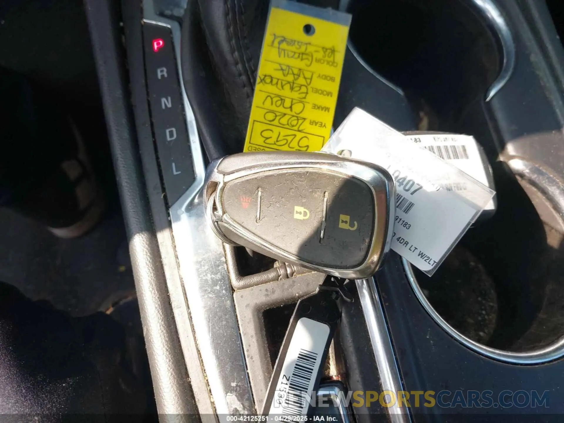 11 Photograph of a damaged car 3GNAXLEX0LS591183 CHEVROLET EQUINOX 2020