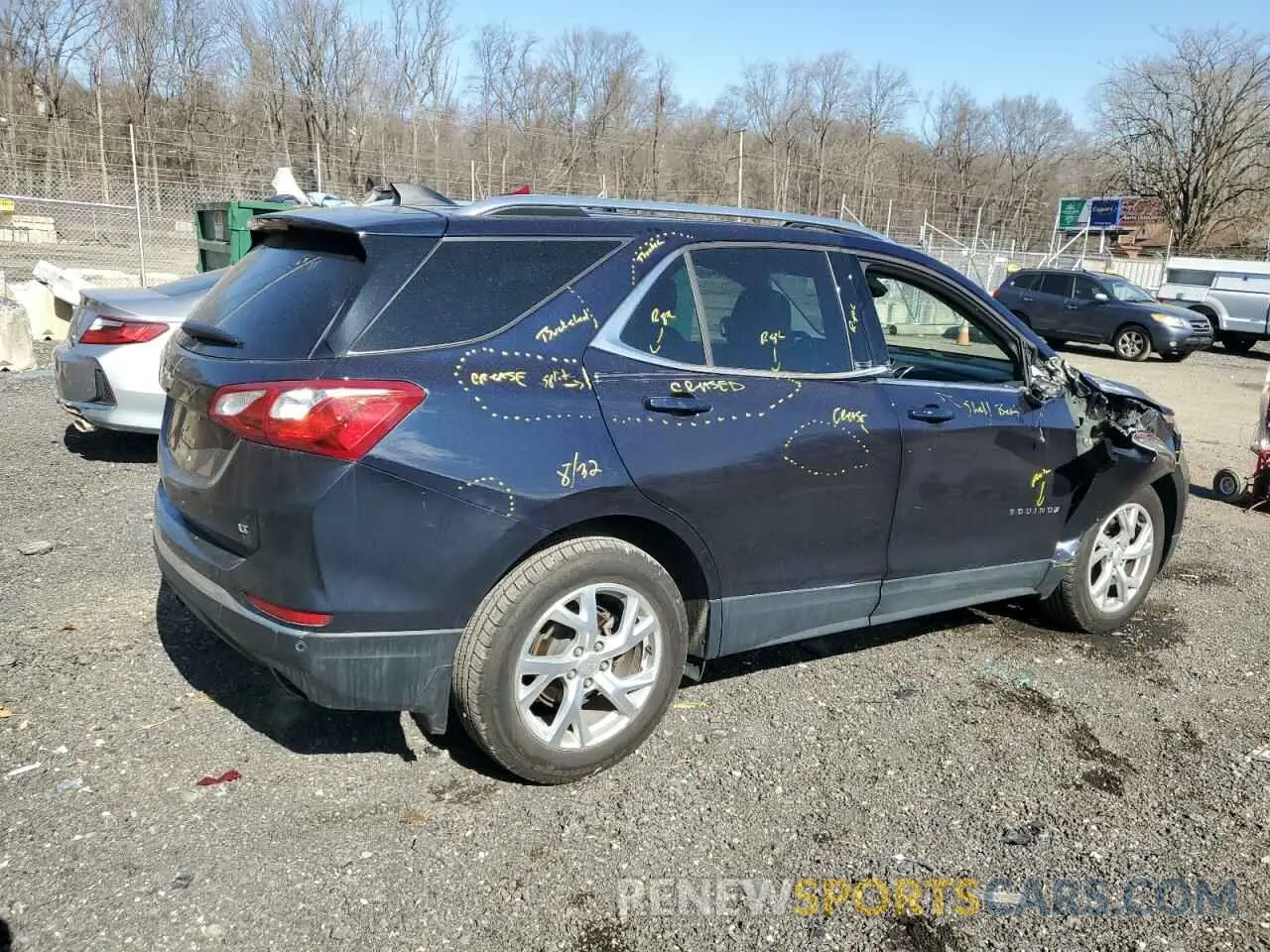 3 Photograph of a damaged car 3GNAXLEX1LS563070 CHEVROLET EQUINOX 2020