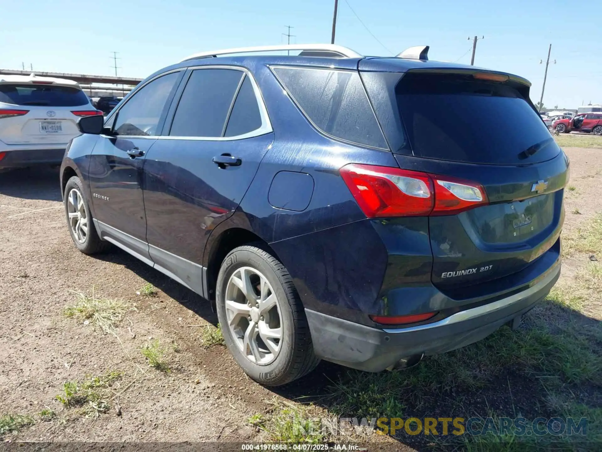3 Photograph of a damaged car 3GNAXLEX1LS631299 CHEVROLET EQUINOX 2020