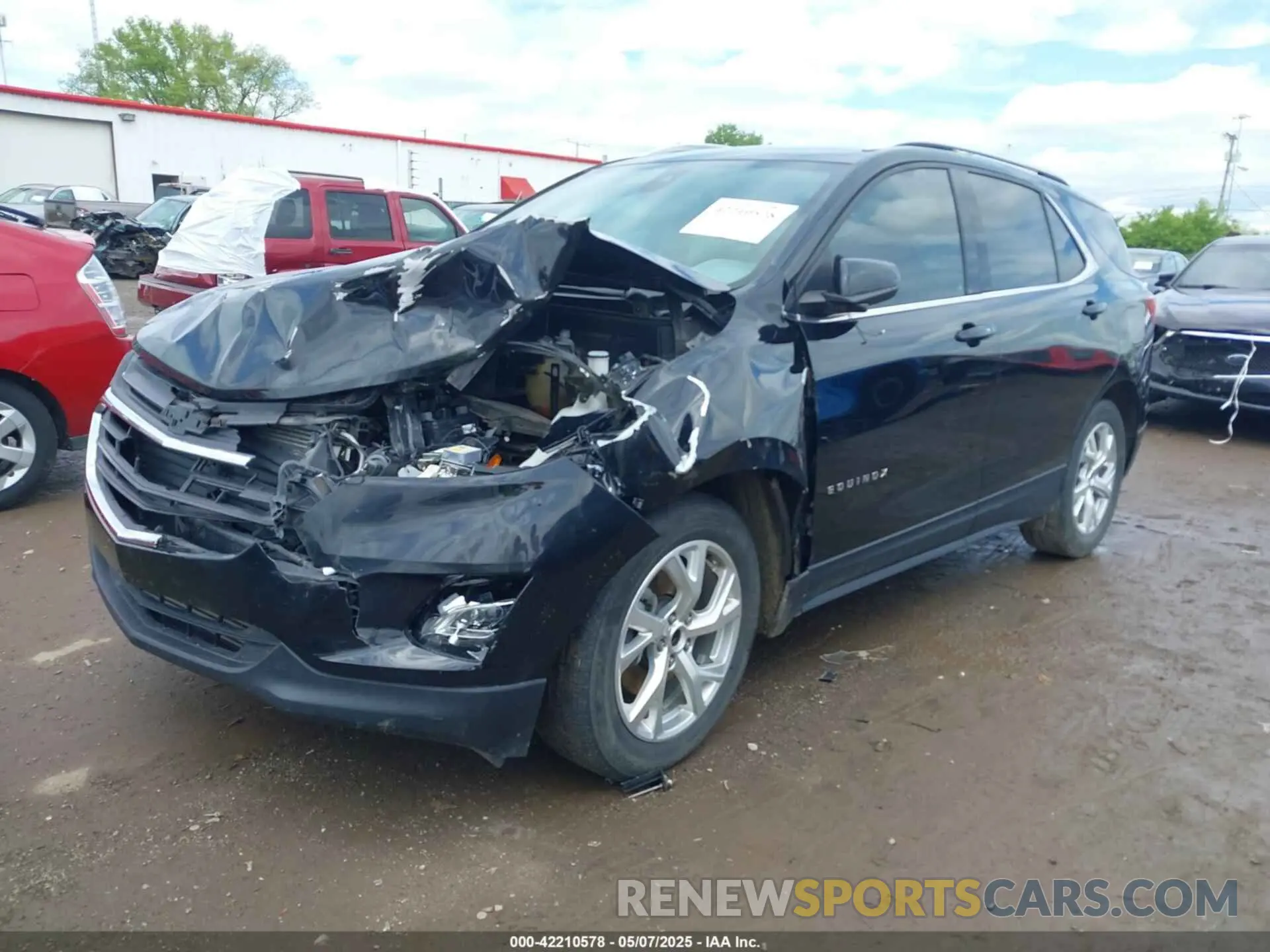 2 Photograph of a damaged car 3GNAXLEX3LL152327 CHEVROLET EQUINOX 2020