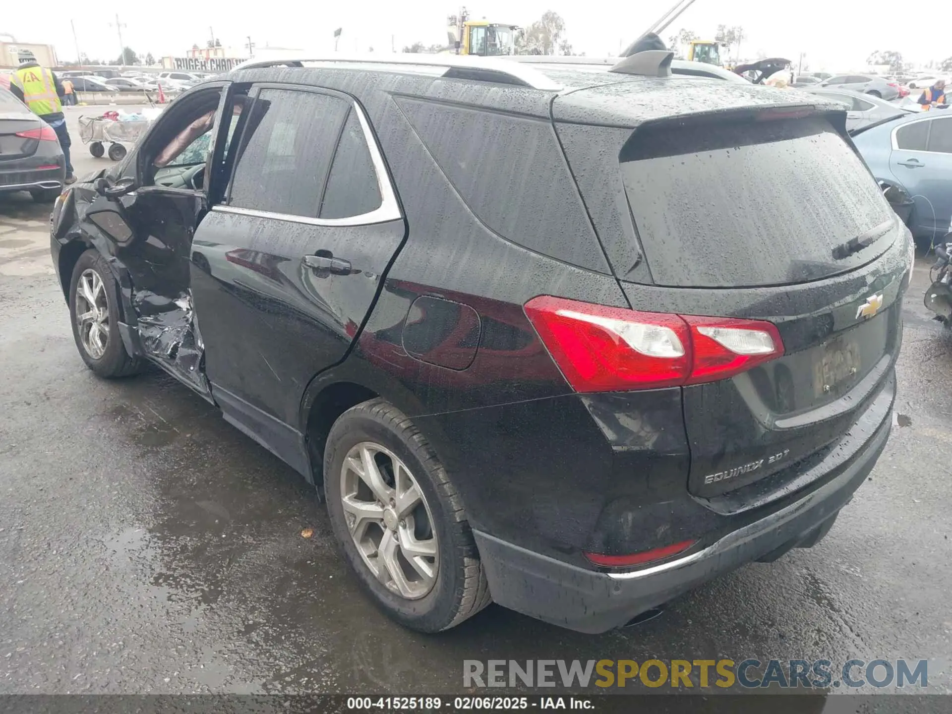 3 Photograph of a damaged car 3GNAXLEX3LL254288 CHEVROLET EQUINOX 2020