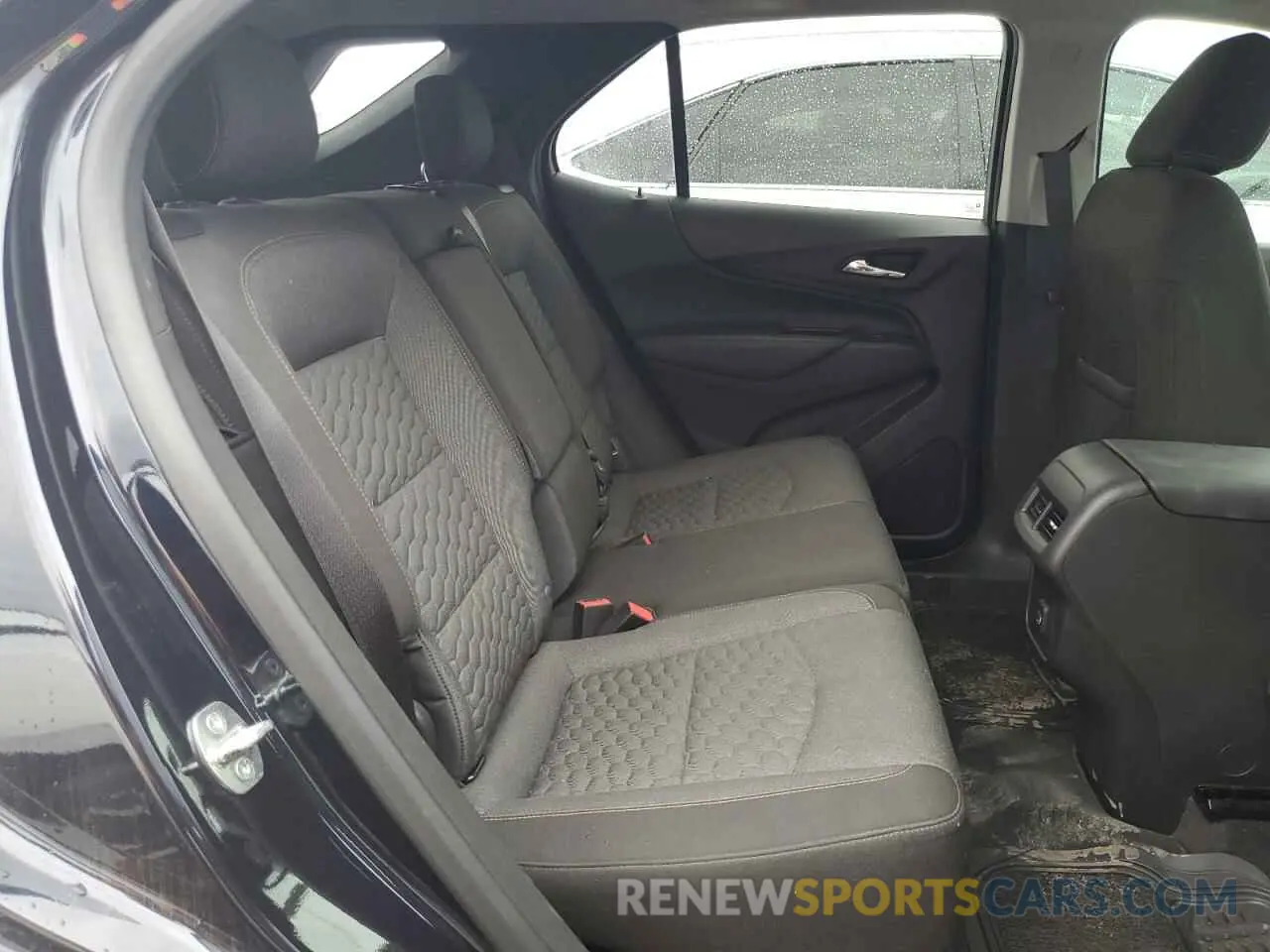 11 Photograph of a damaged car 3GNAXLEX3LS655393 CHEVROLET EQUINOX 2020