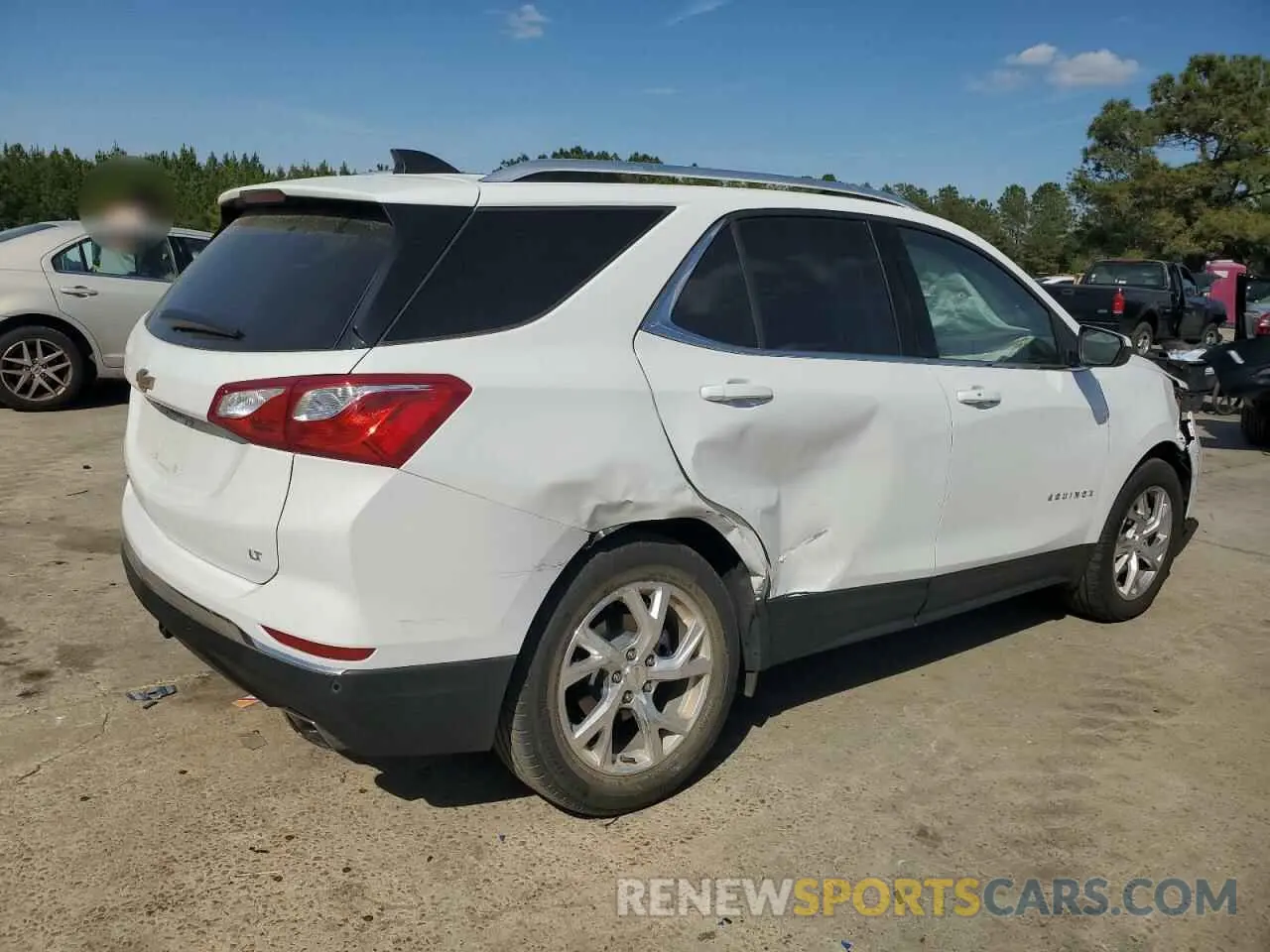 3 Photograph of a damaged car 3GNAXLEX3LS733221 CHEVROLET EQUINOX 2020