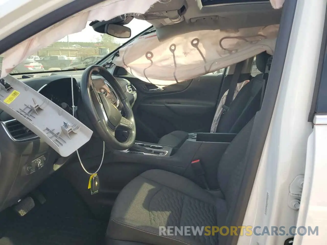 7 Photograph of a damaged car 3GNAXLEX3LS733221 CHEVROLET EQUINOX 2020