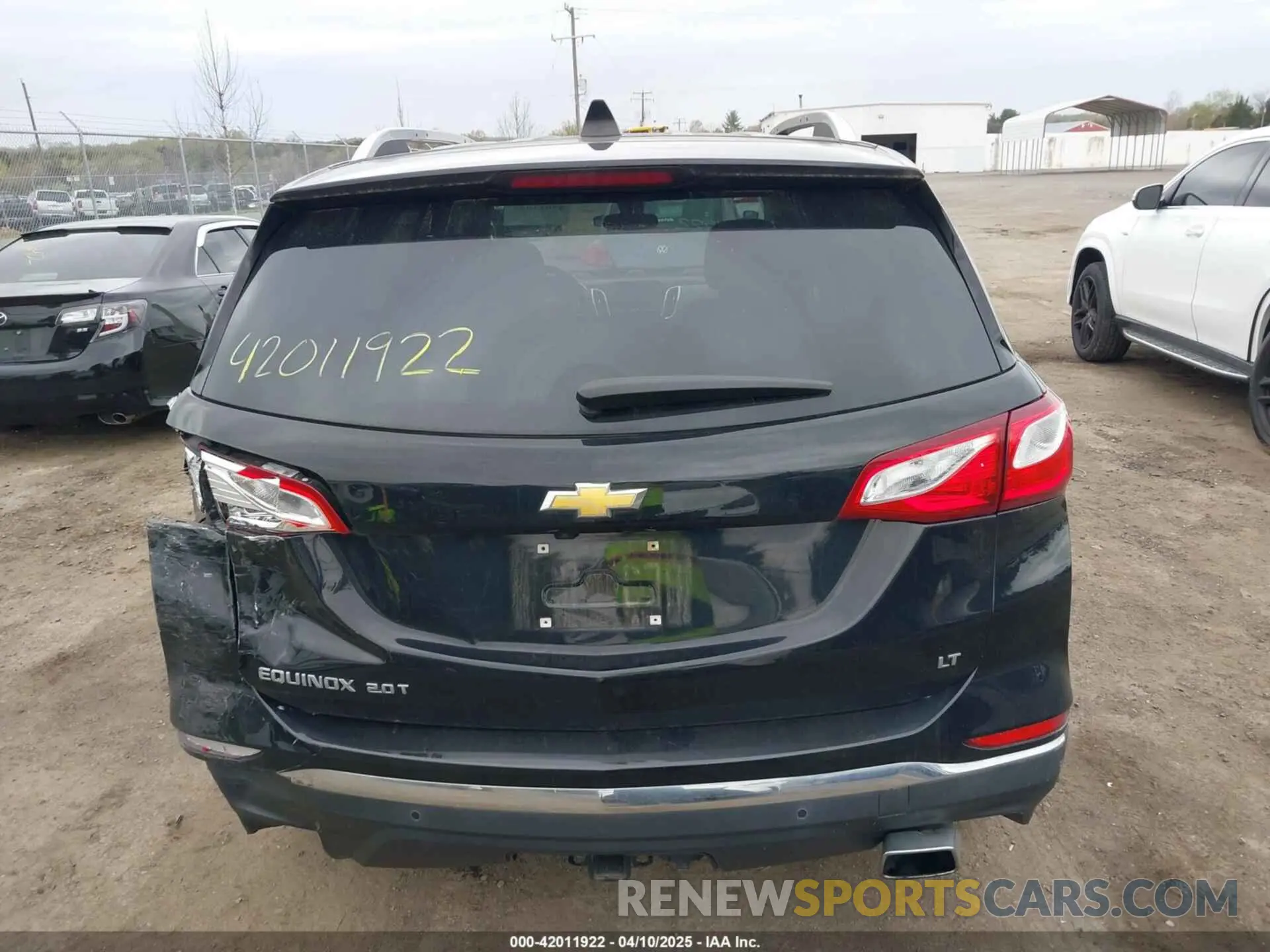 16 Photograph of a damaged car 3GNAXLEX4LL100513 CHEVROLET EQUINOX 2020