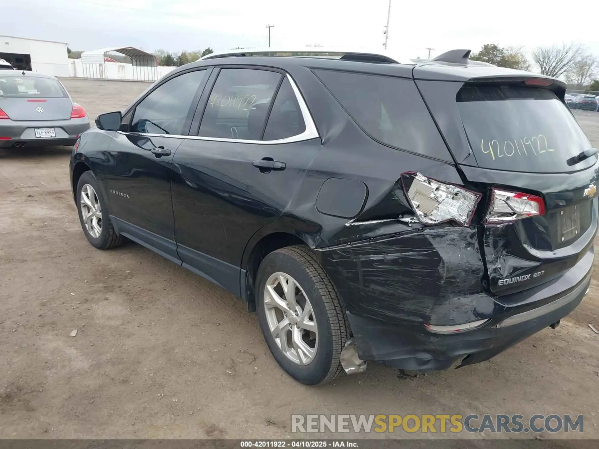 3 Photograph of a damaged car 3GNAXLEX4LL100513 CHEVROLET EQUINOX 2020