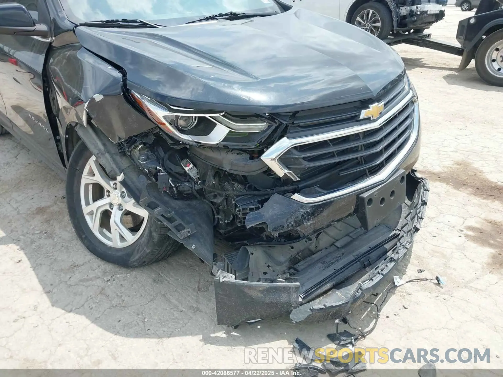 6 Photograph of a damaged car 3GNAXLEX6LL315262 CHEVROLET EQUINOX 2020