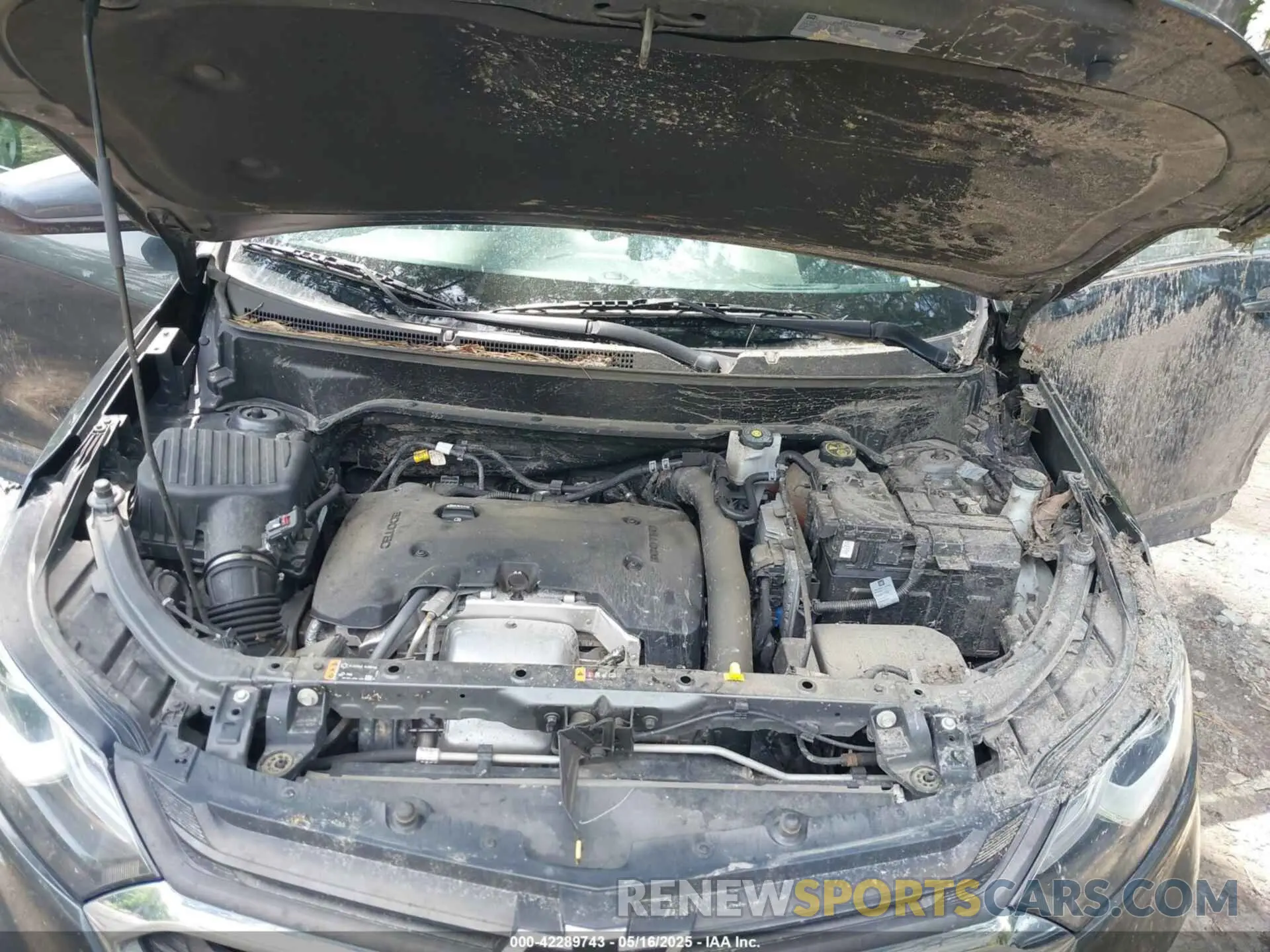 10 Photograph of a damaged car 3GNAXLEX7LS631758 CHEVROLET EQUINOX 2020