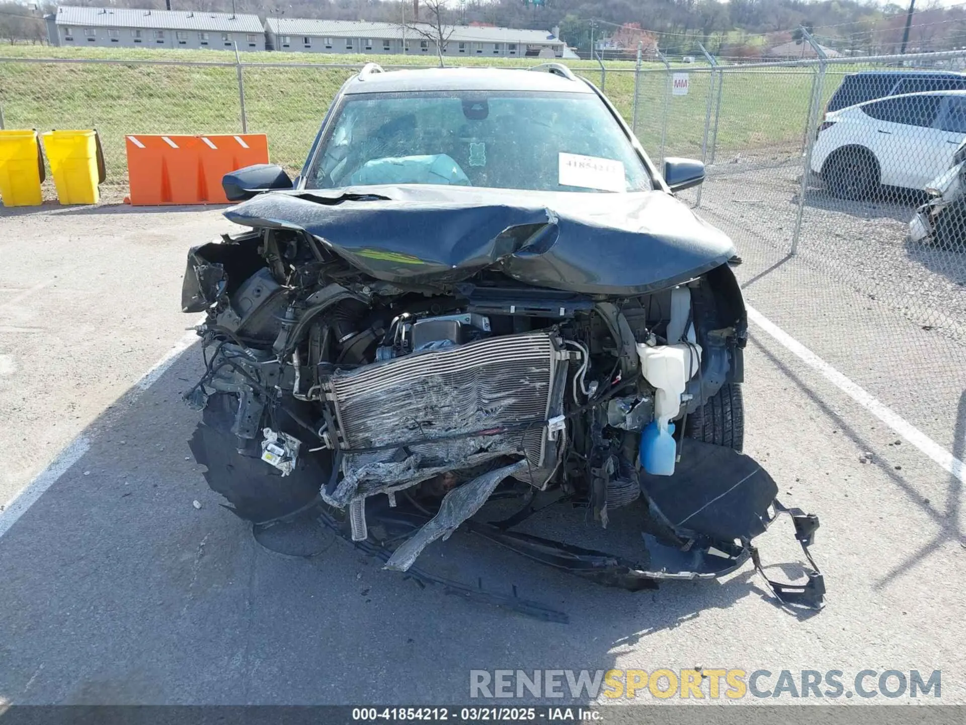 6 Photograph of a damaged car 3GNAXLEX8LS543530 CHEVROLET EQUINOX 2020