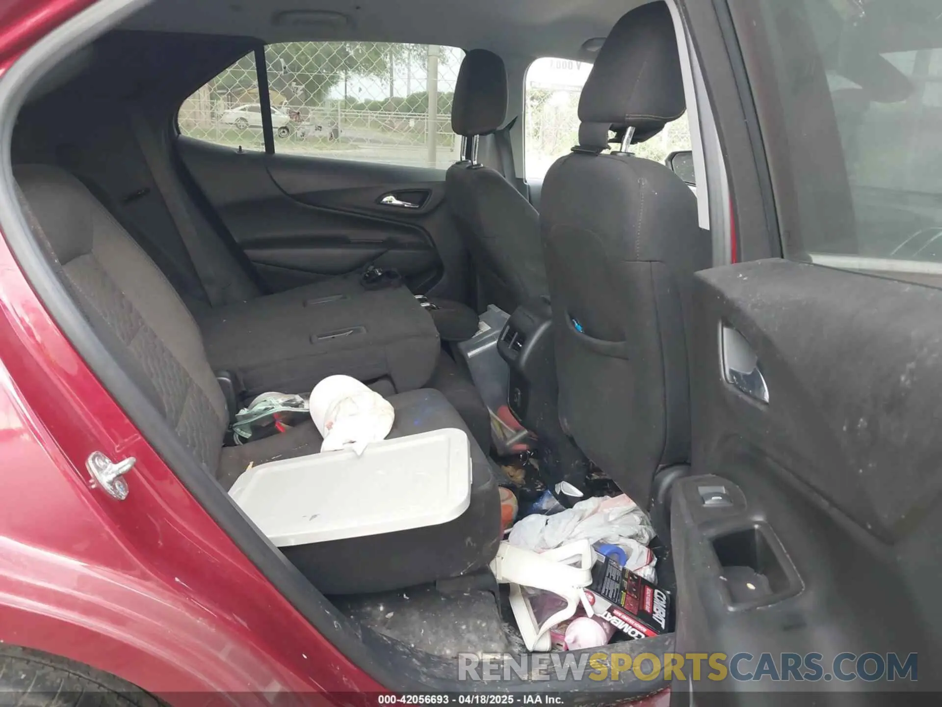 8 Photograph of a damaged car 3GNAXLEX9LS631292 CHEVROLET EQUINOX 2020