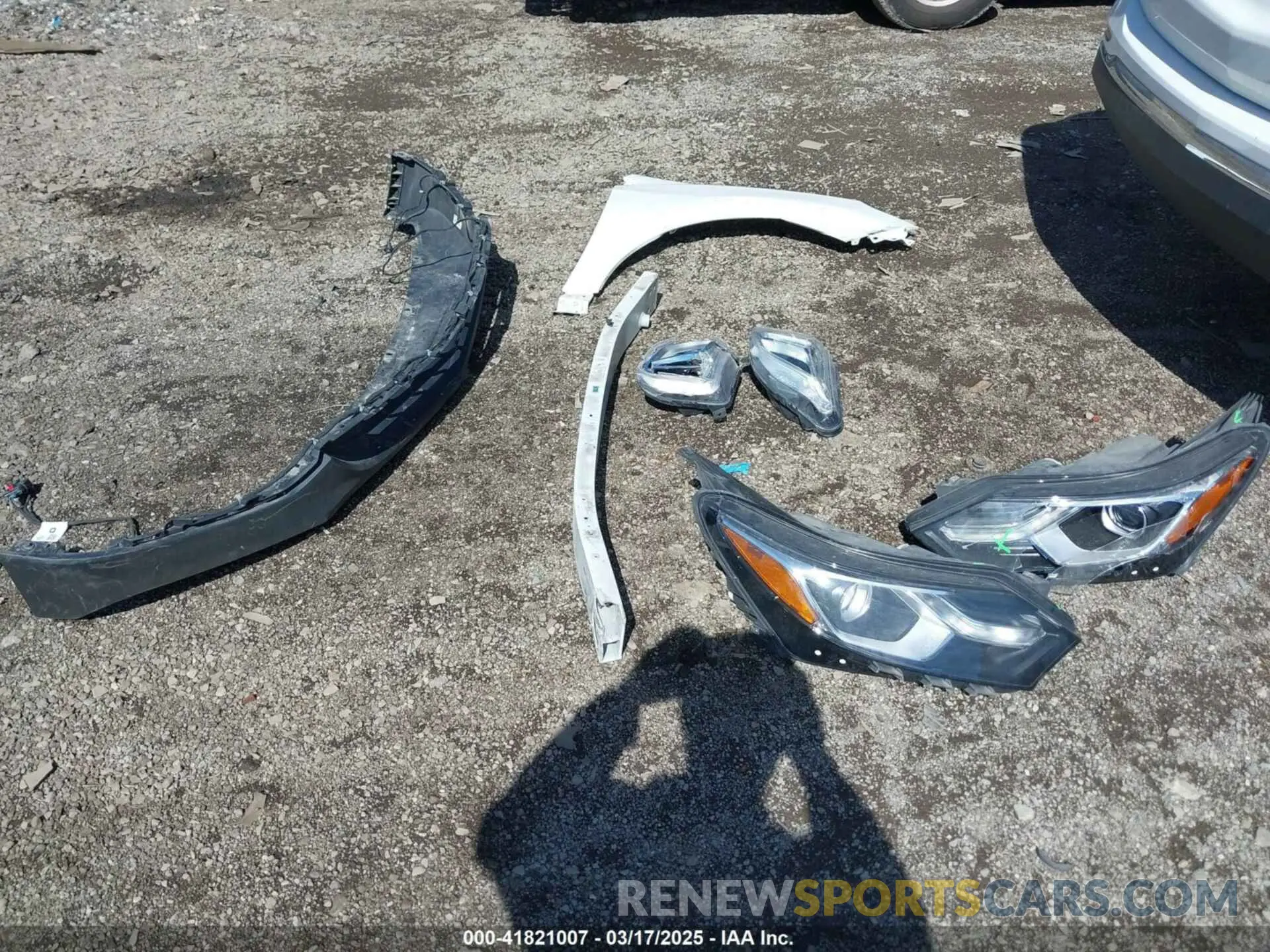 12 Photograph of a damaged car 3GNAXNEV2LS512722 CHEVROLET EQUINOX 2020