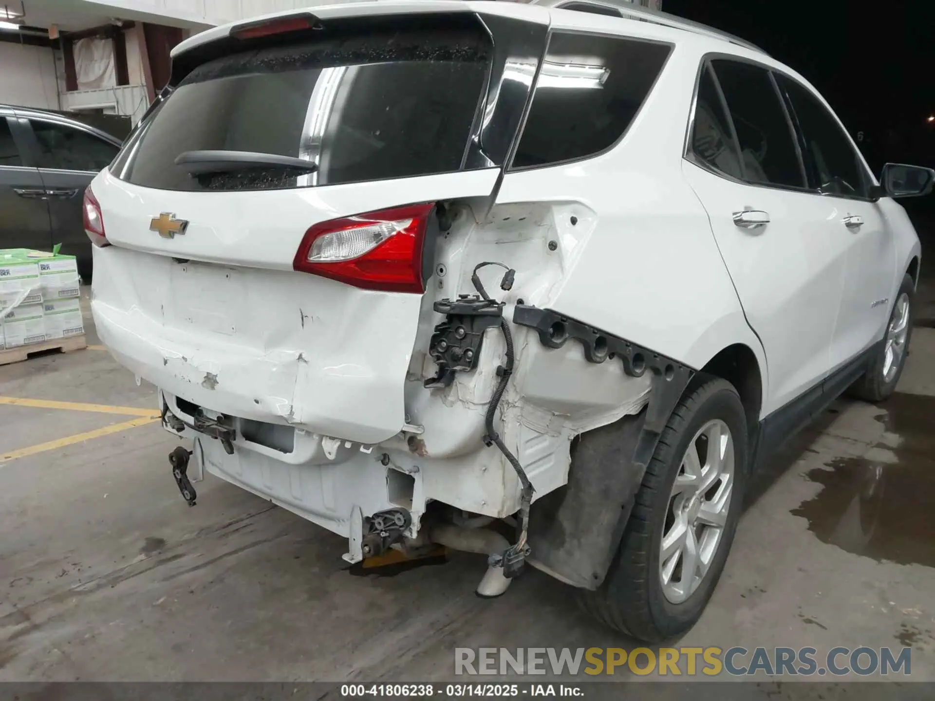 19 Photograph of a damaged car 3GNAXNEV2LS676794 CHEVROLET EQUINOX 2020