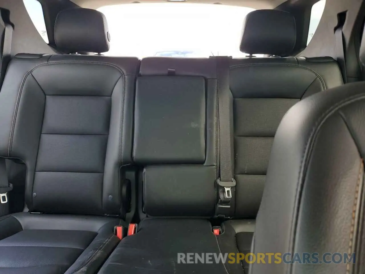 10 Photograph of a damaged car 3GNAXNEV7LS673177 CHEVROLET EQUINOX 2020