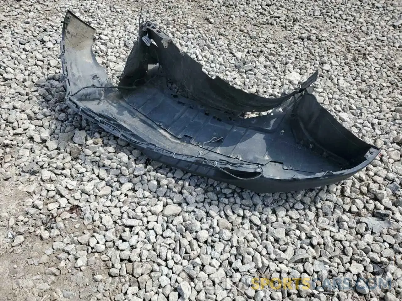 15 Photograph of a damaged car 3GNAXNEV7LS673177 CHEVROLET EQUINOX 2020