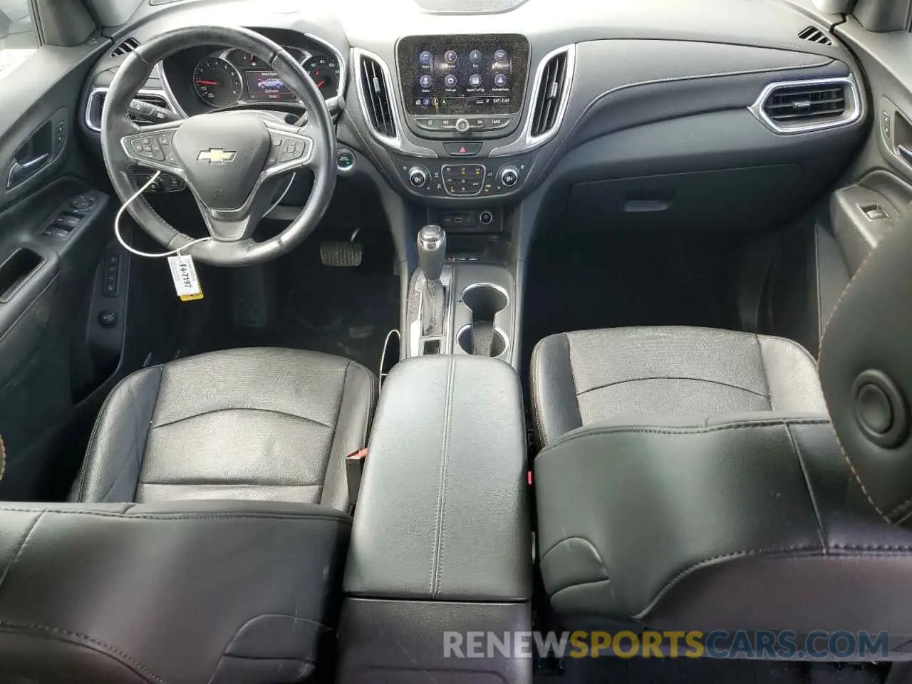 8 Photograph of a damaged car 3GNAXNEV7LS673177 CHEVROLET EQUINOX 2020