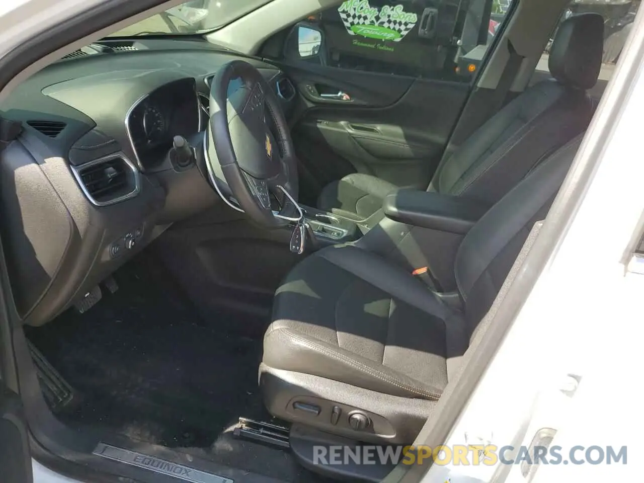 7 Photograph of a damaged car 3GNAXNEV8LS685127 CHEVROLET EQUINOX 2020