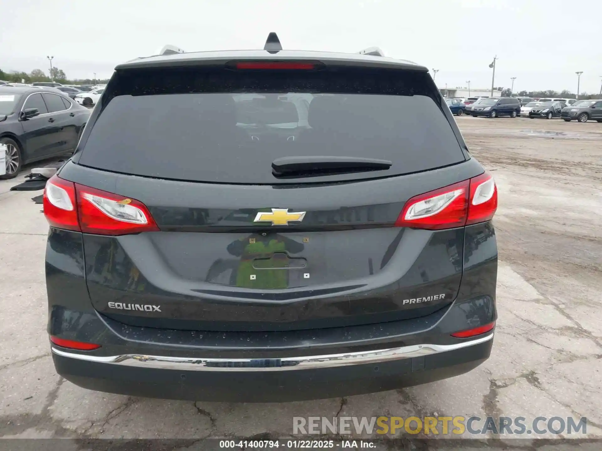 15 Photograph of a damaged car 3GNAXNEV9LS575168 CHEVROLET EQUINOX 2020