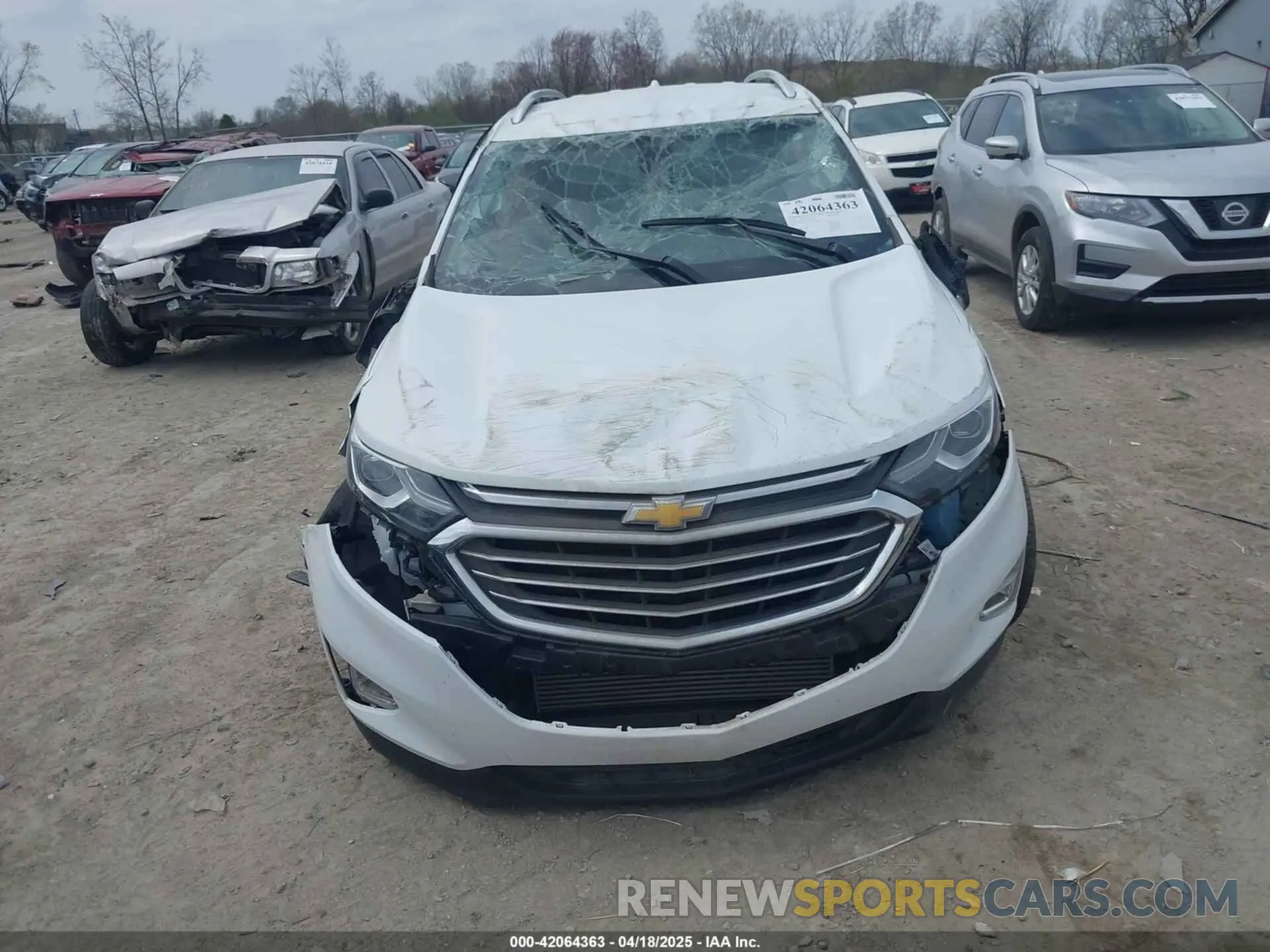 11 Photograph of a damaged car 3GNAXNEVXLS506926 CHEVROLET EQUINOX 2020