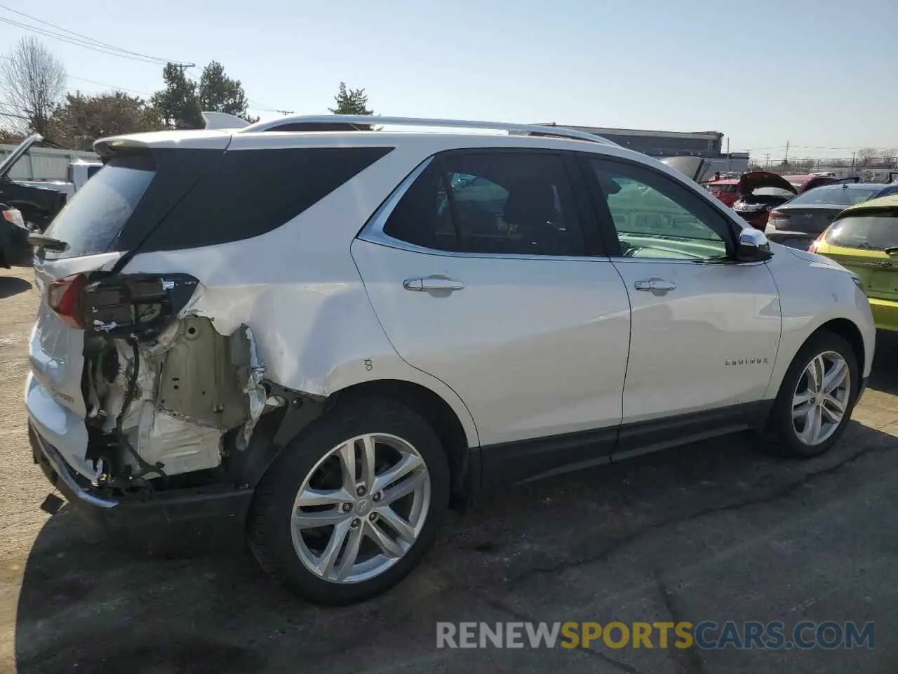 3 Photograph of a damaged car 3GNAXPEX1LS673222 CHEVROLET EQUINOX 2020