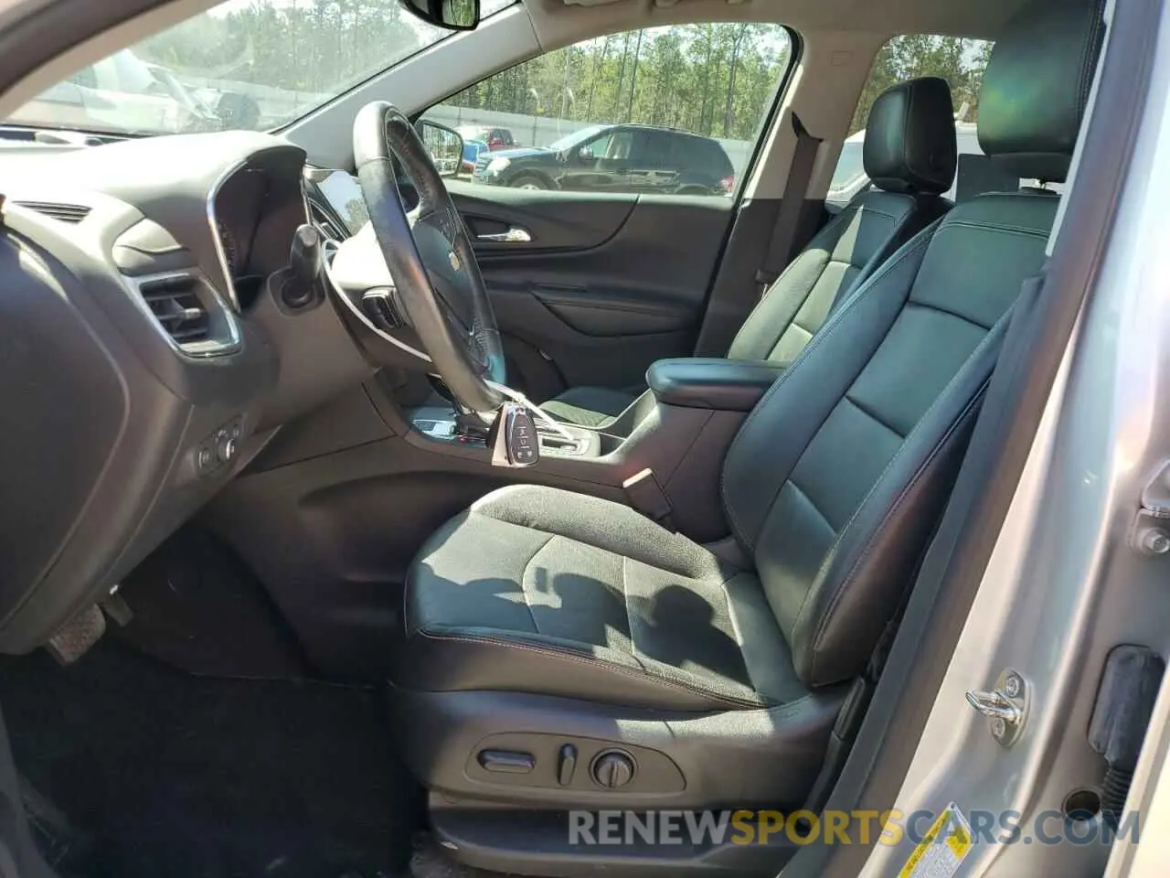 7 Photograph of a damaged car 3GNAXPEX5LS567453 CHEVROLET EQUINOX 2020