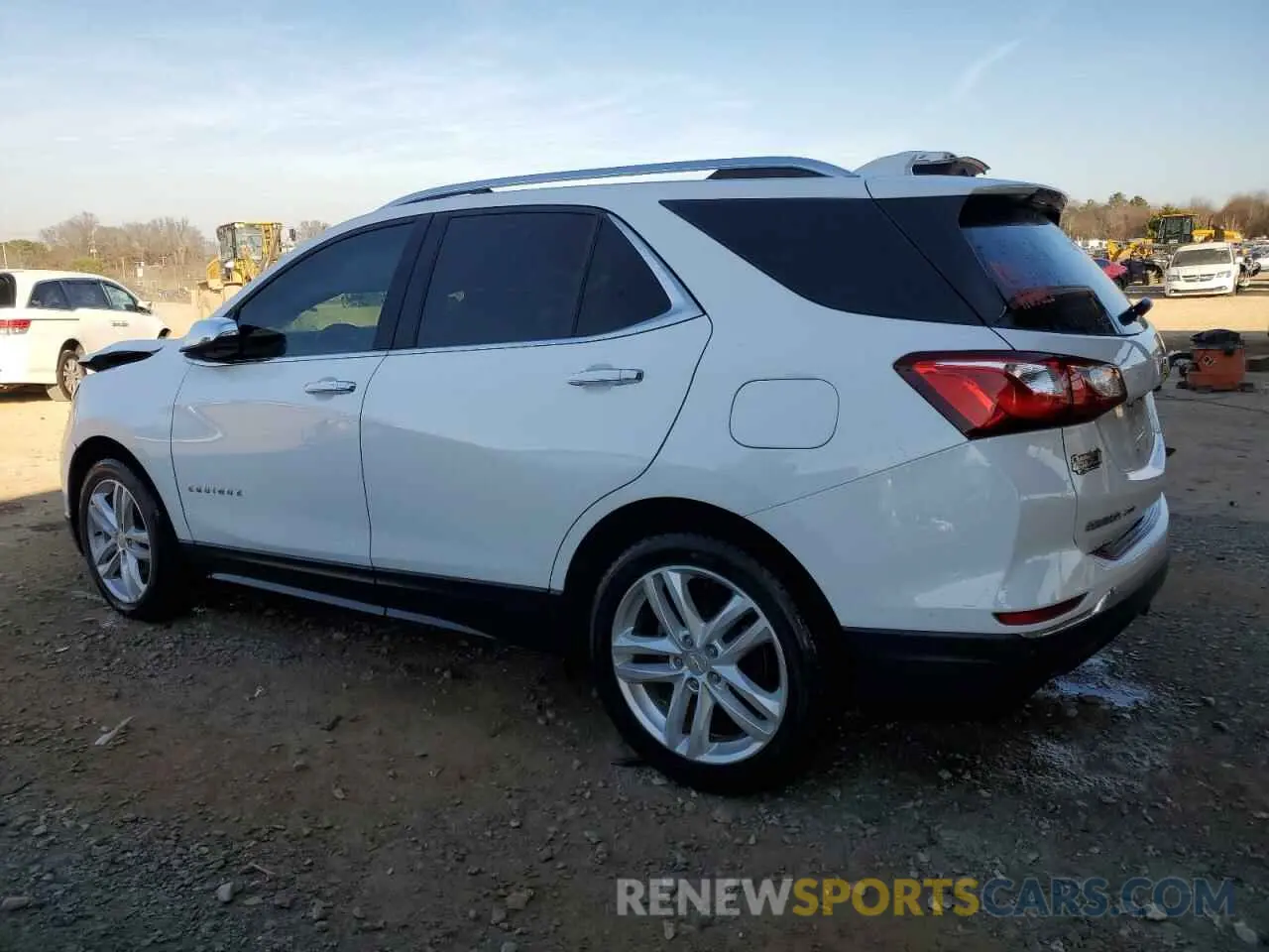 2 Photograph of a damaged car 3GNAXPEX9LS716608 CHEVROLET EQUINOX 2020