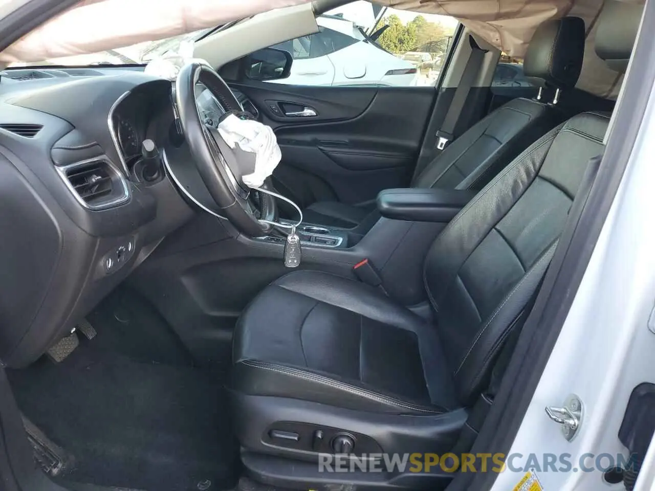 7 Photograph of a damaged car 3GNAXPEX9LS716608 CHEVROLET EQUINOX 2020