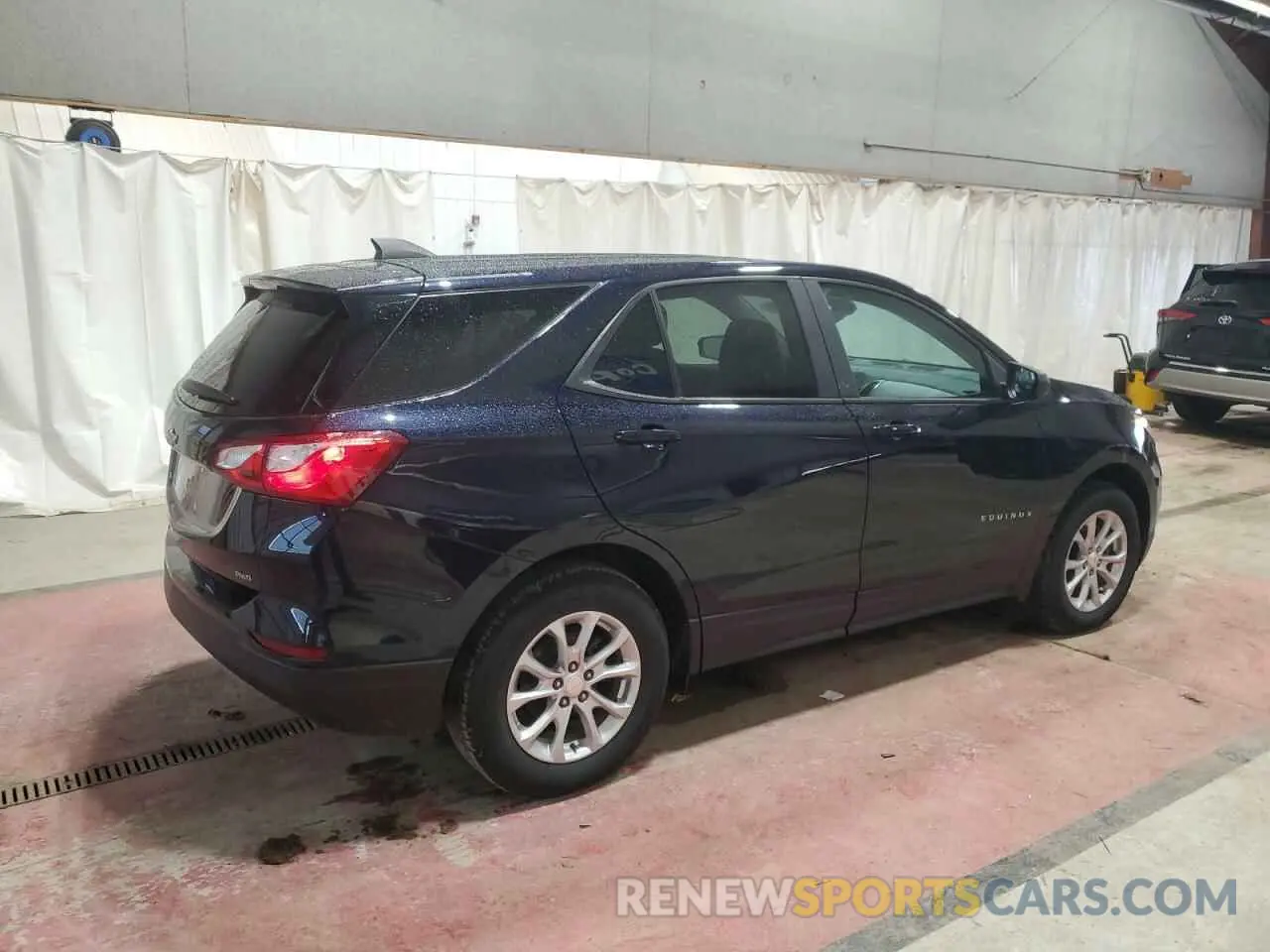 3 Photograph of a damaged car 3GNAXSEV1LS632087 CHEVROLET EQUINOX 2020